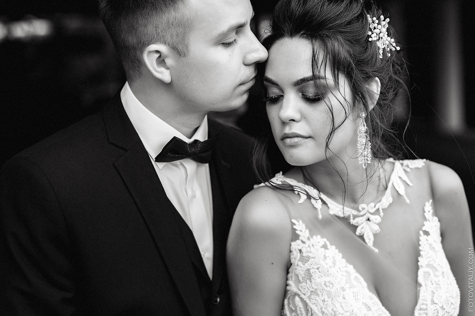 Фотограф на свадьбу в Барнауле. Свадебный репортажный и фуд фотограф в Барнауле Гайфулин Виталий