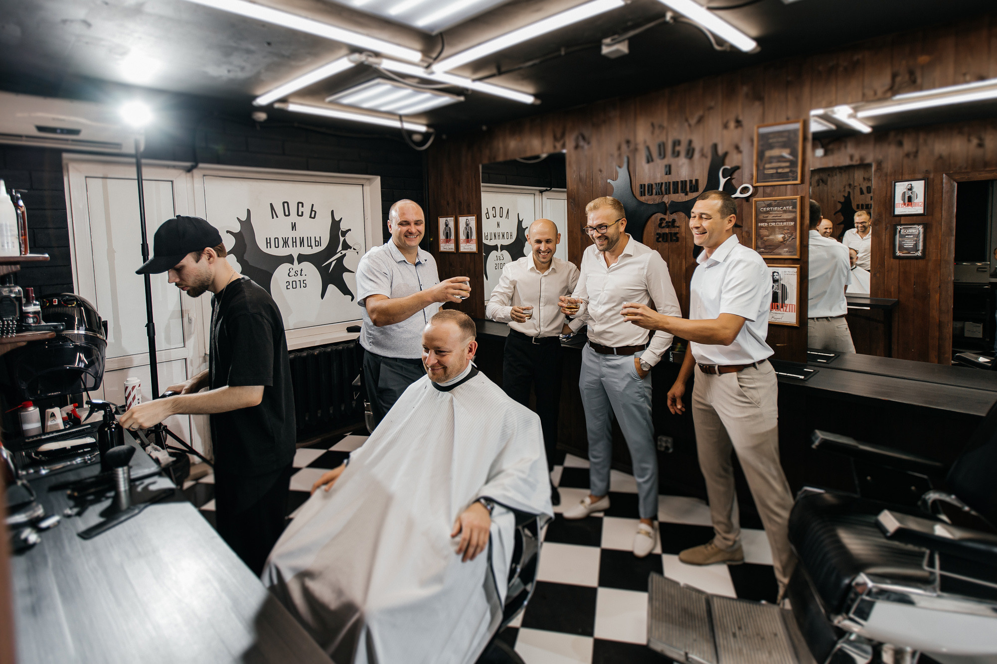 Свадебный фотограф в Барнауле. Свадебный репортажный и фуд фотограф в Барнауле Гайфулин Виталий