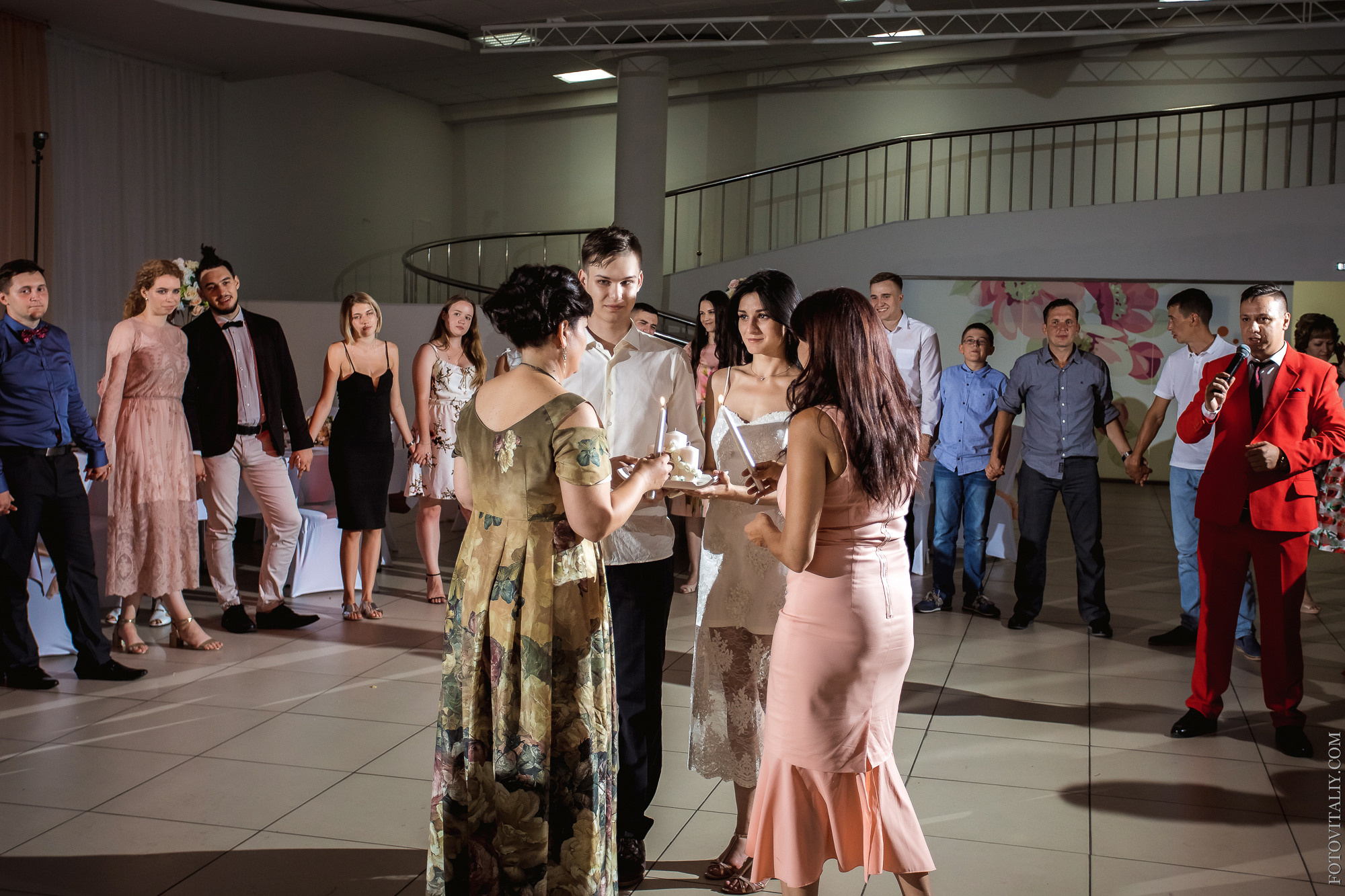 Настя ♥ Артём. Свадебный репортажный и фуд фотограф в Барнауле Гайфулин Виталий