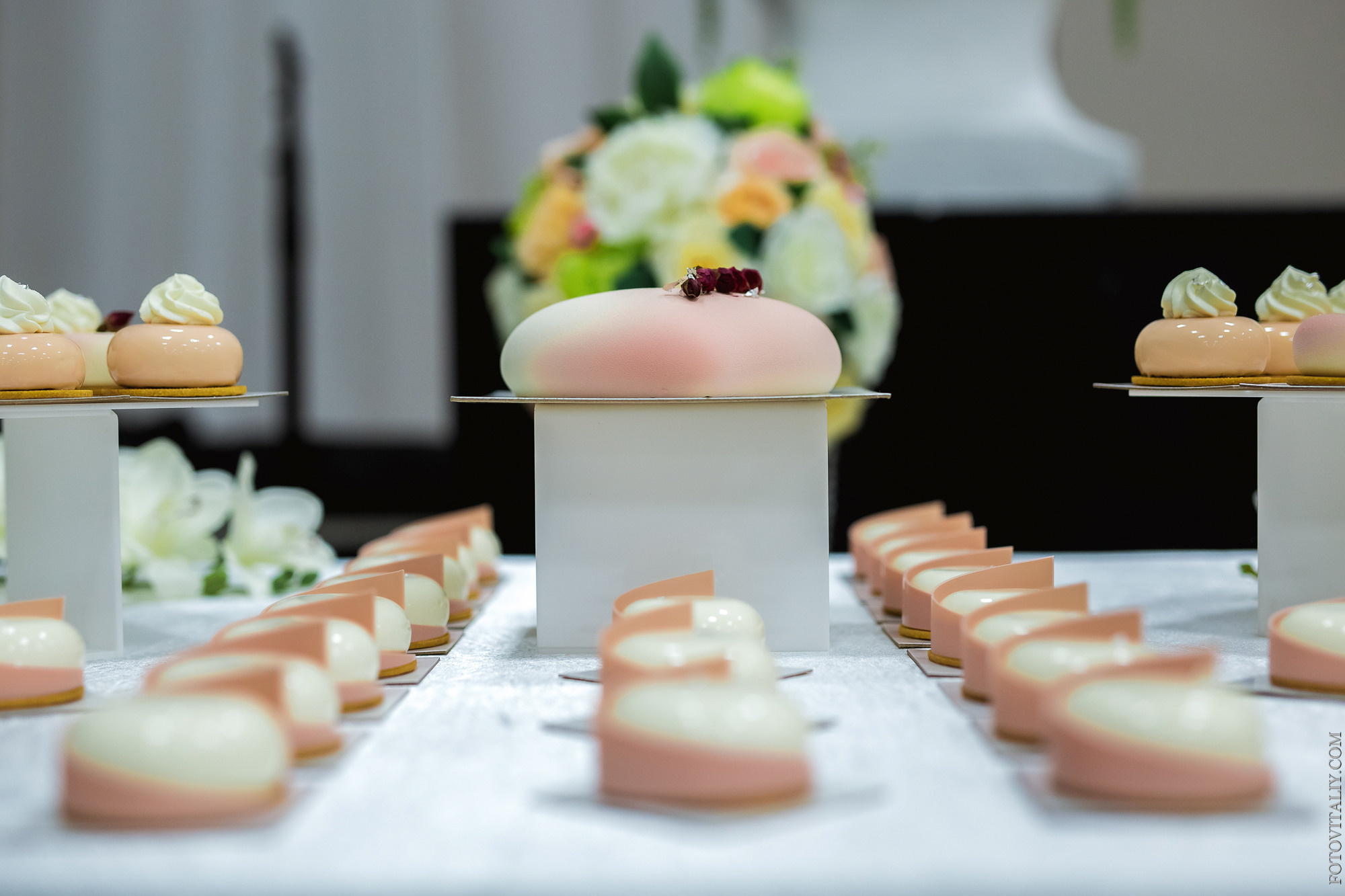 Настя ♥ Артём. Свадебный репортажный и фуд фотограф в Барнауле Гайфулин Виталий