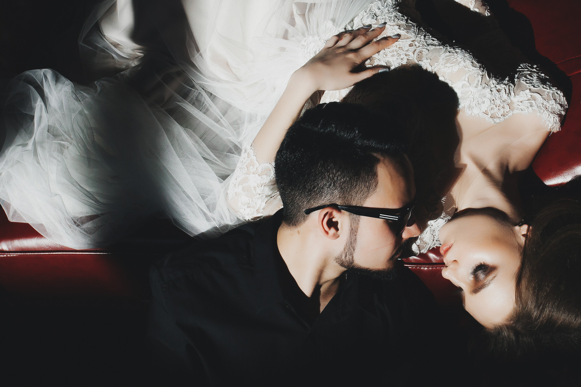 Фотограф на свадьбу. Свадебный репортажный и фуд фотограф в Барнауле Гайфулин Виталий