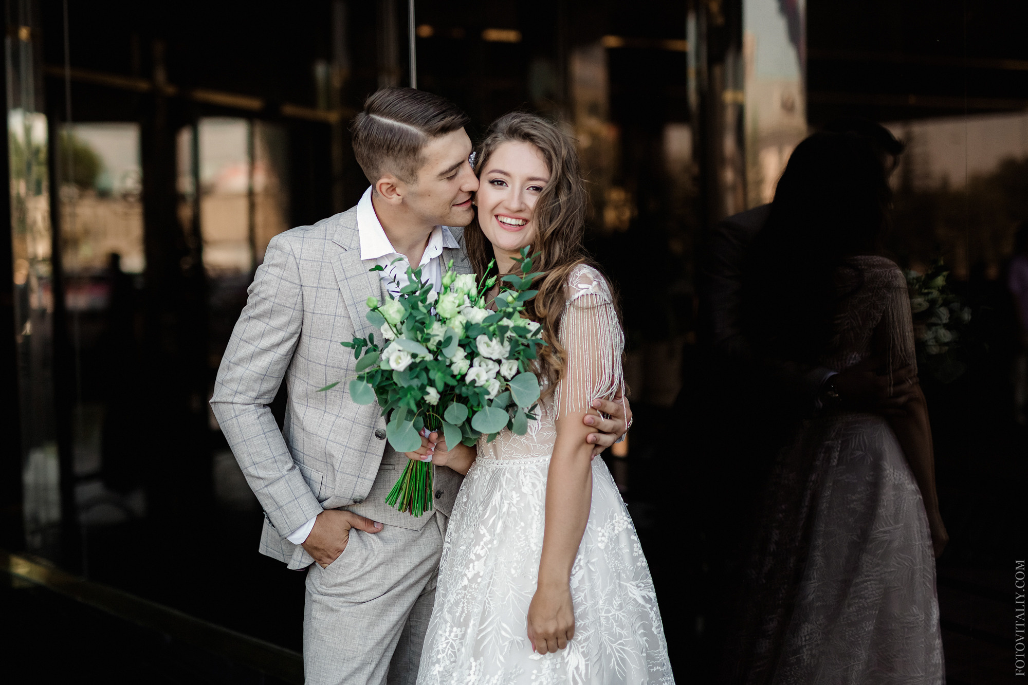 Свадебный фотограф. Свадебный репортажный и фуд фотограф в Барнауле Гайфулин Виталий