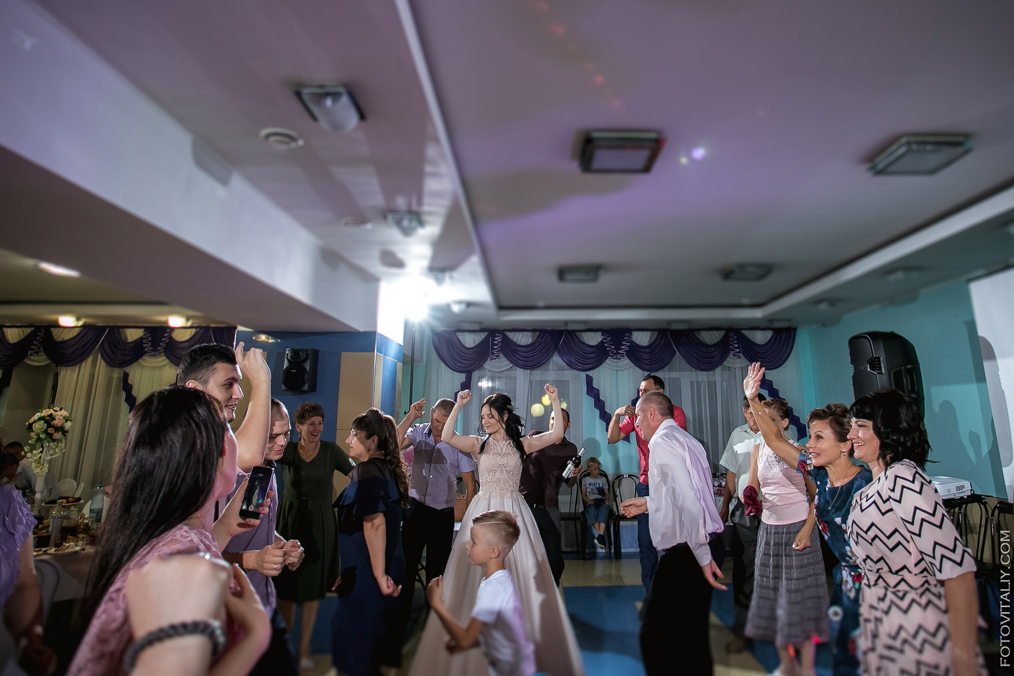 Свадебный фотограф барнаул Гайфулин Виталий. Свадебный репортажный и фуд фотограф в Барнауле Гайфулин Виталий