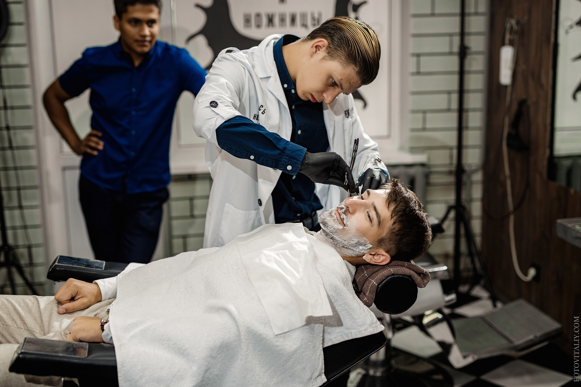 Свадебный фотограф. Свадебный репортажный и фуд фотограф в Барнауле Гайфулин Виталий