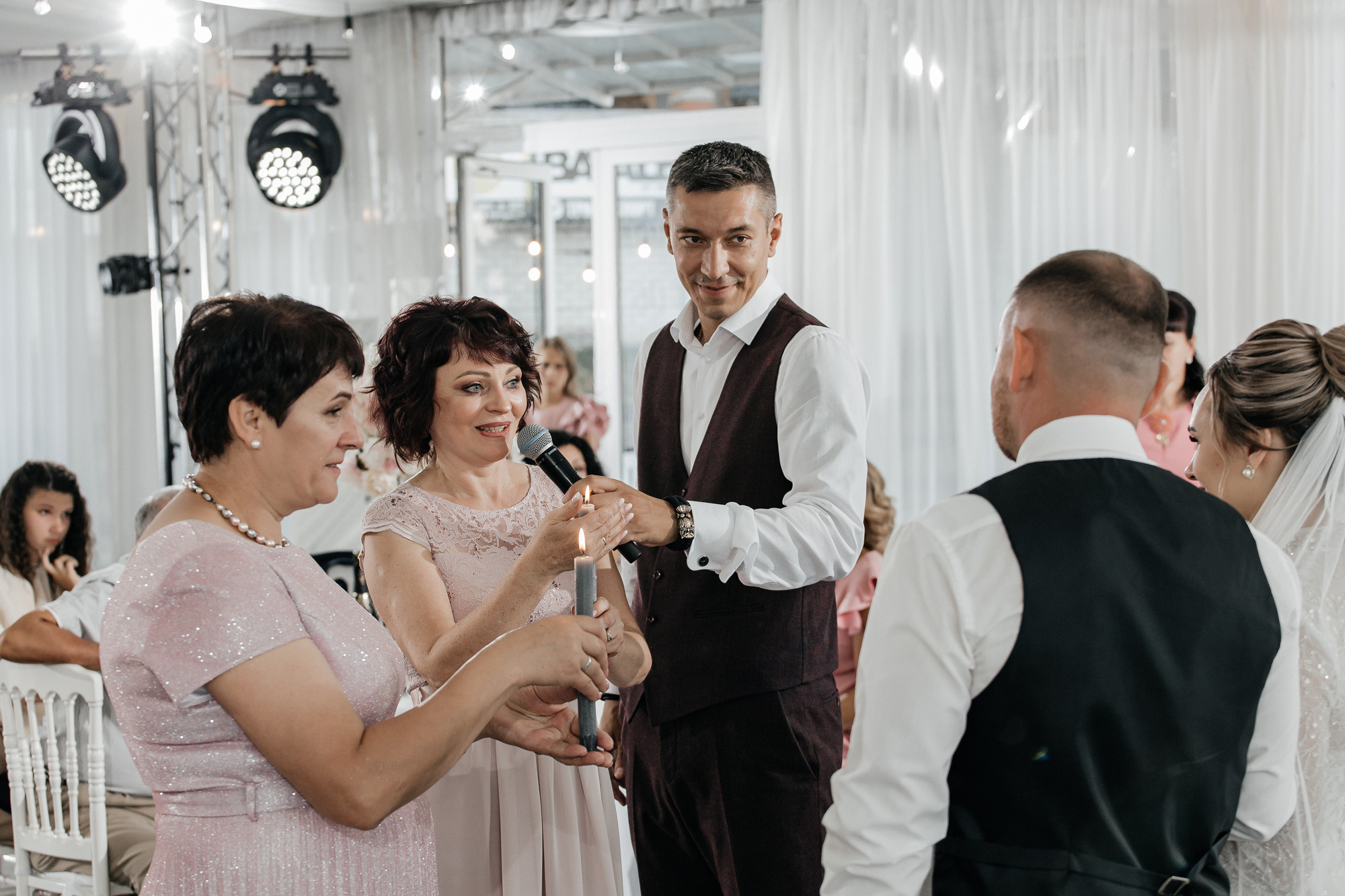 Свадебный фотограф в Барнауле. Свадебный репортажный и фуд фотограф в Барнауле Гайфулин Виталий