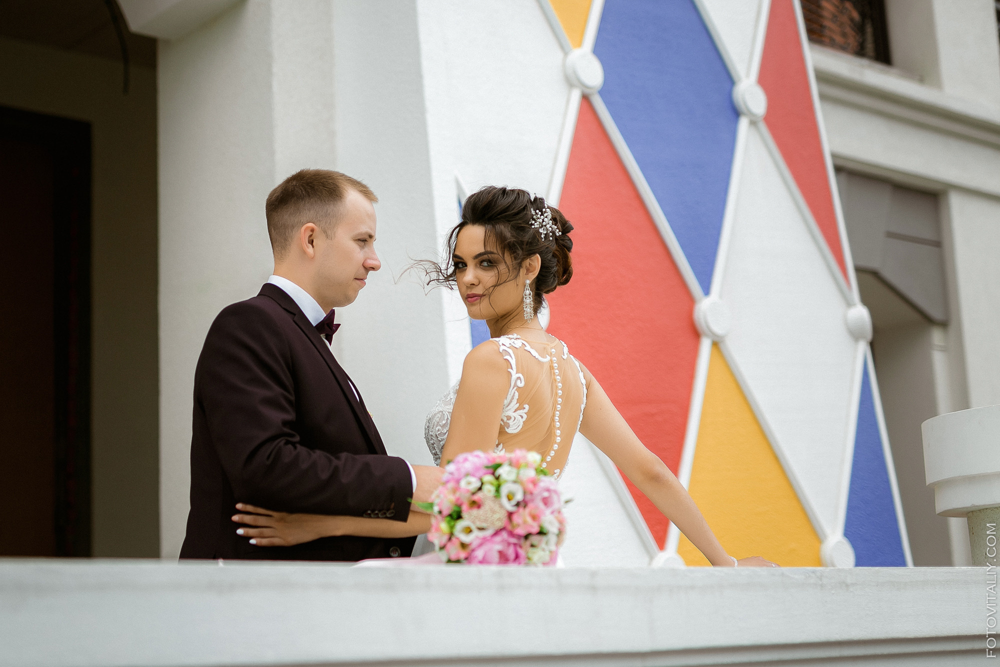 Фотограф на свадьбу в Барнауле. Свадебный репортажный и фуд фотограф в Барнауле Гайфулин Виталий