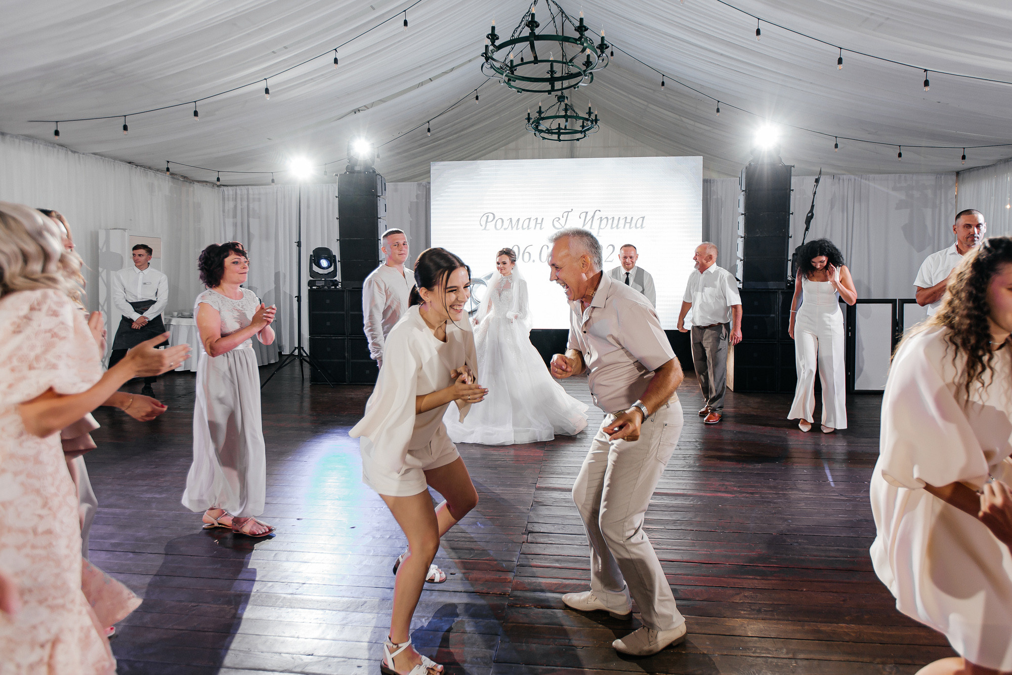 Свадебный фотограф в Барнауле. Свадебный репортажный и фуд фотограф в Барнауле Гайфулин Виталий