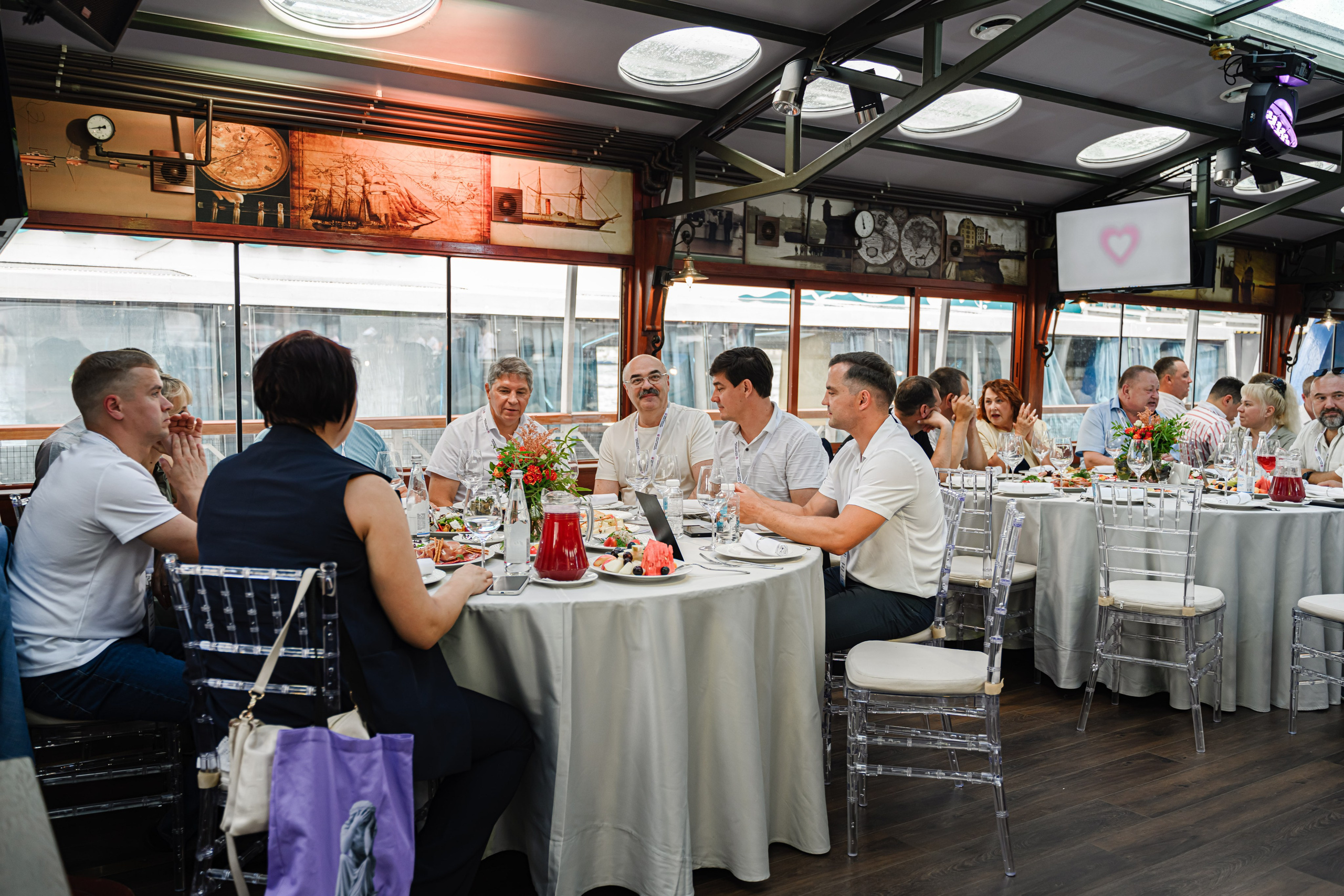 II МЕЖДУНАРОДНЫЙ ФОРУМ ПРОИЗВОДИТЕЛЕЙ ПОЖАРНОГО ОБОРУДОВАНИЯ. Интерьерный и репортажный фотограф в Санкт-Петербурге