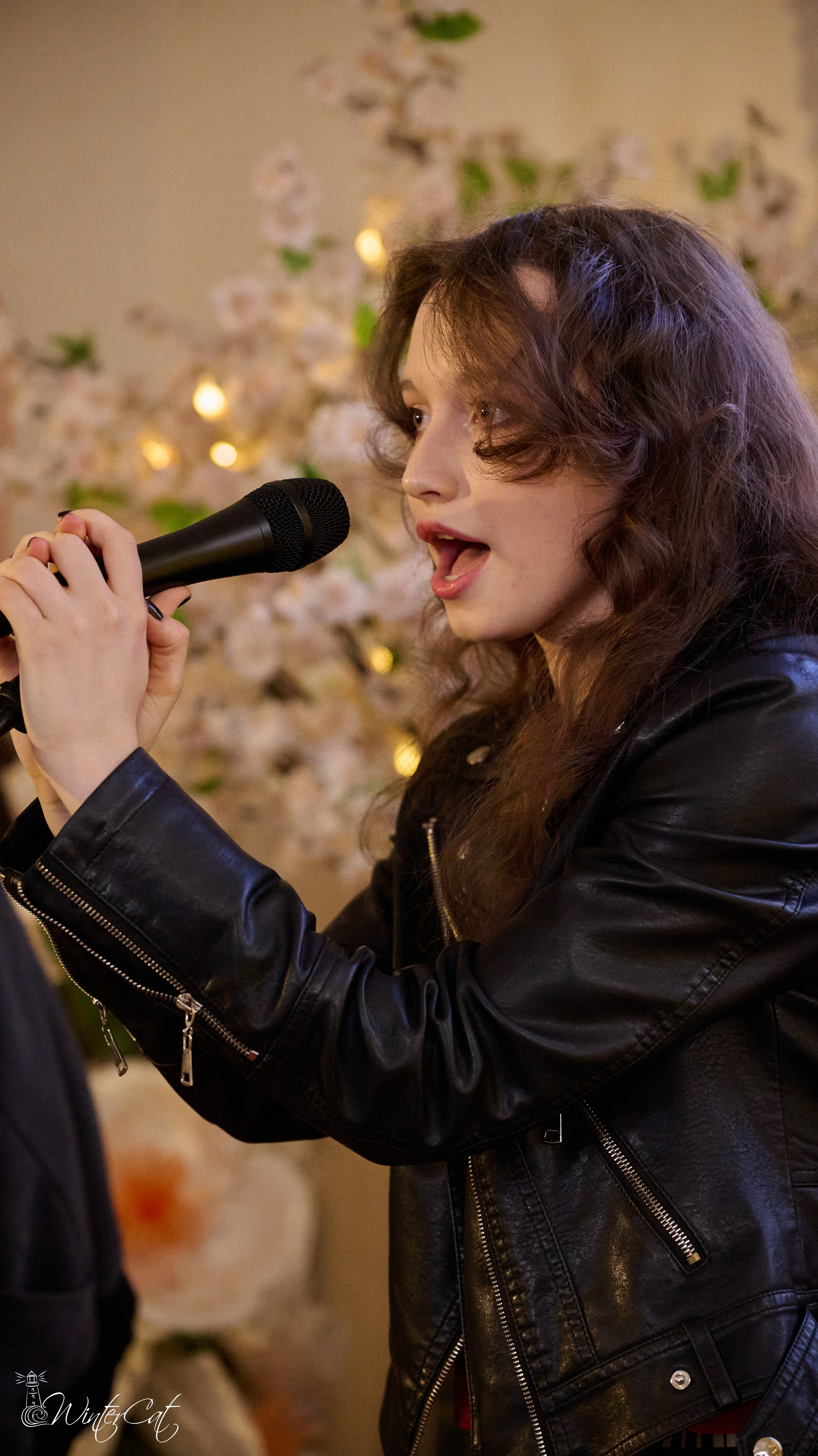 Тёплый Вечер (18.04.26 Чайка). Портретный и репортажный фотограф в Магадане Андрей Нефедов WinterCatPhoto