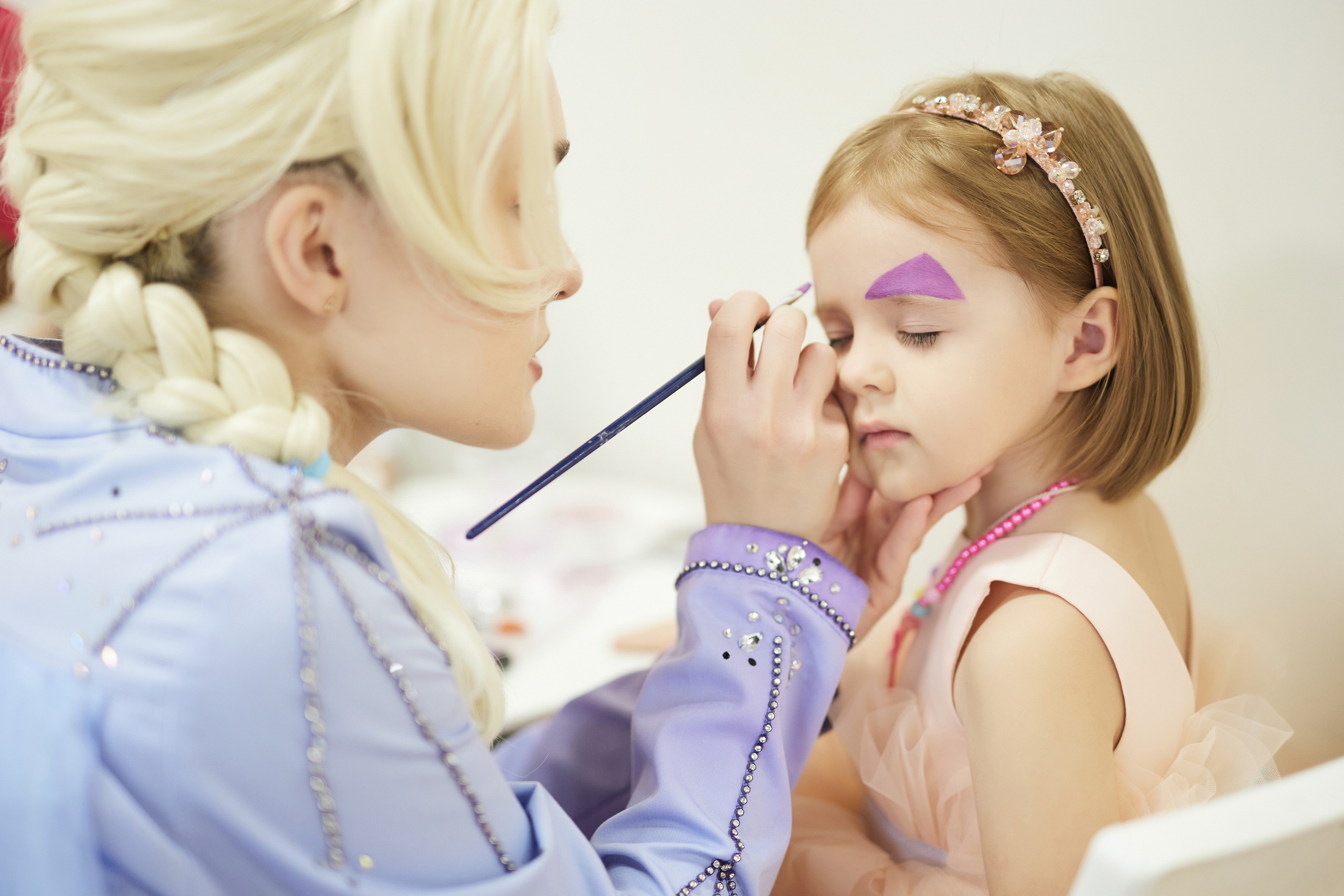 02-09-2023 День рождения. Фотограф Недорез Александр в Москве. Репортаж на ваших мероприятиях