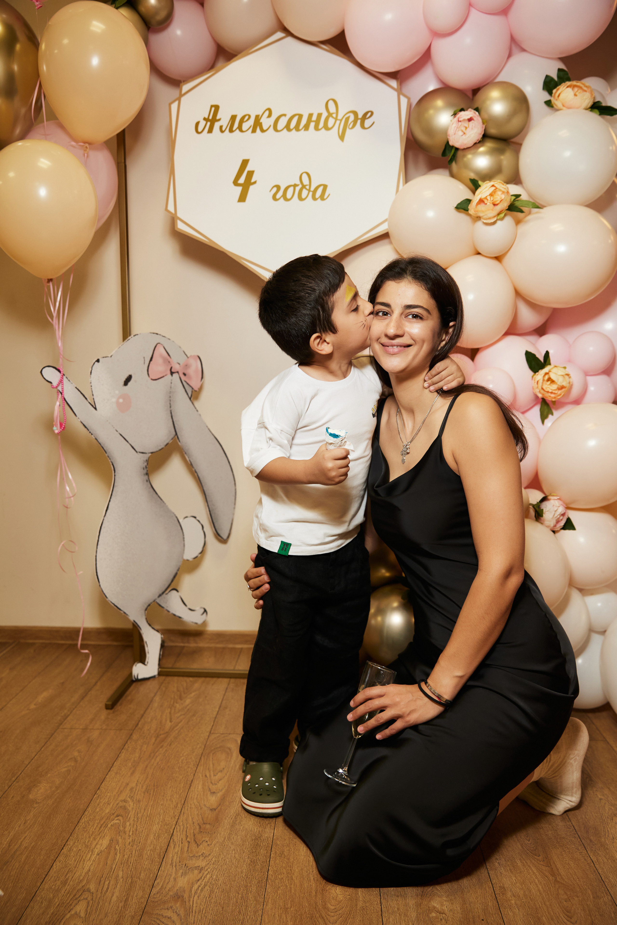 02-09-2023 День рождения. Фотограф Недорез Александр в Москве. Репортаж на ваших мероприятиях