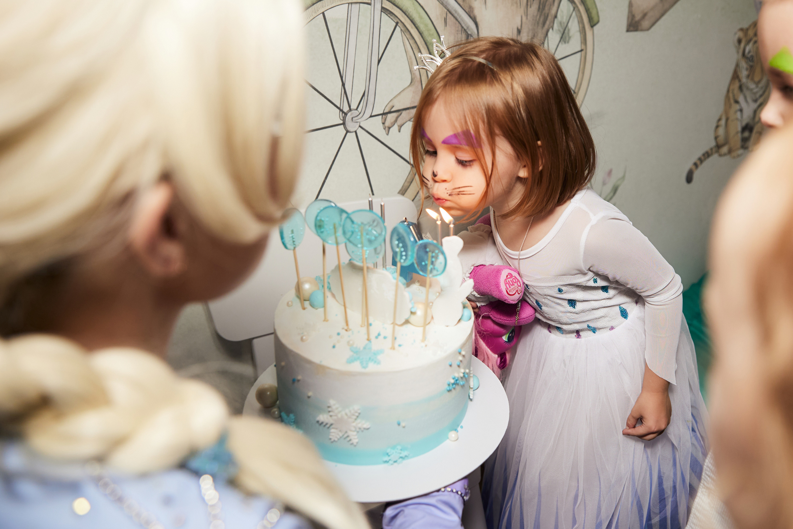 02-09-2023 День рождения. Фотограф Недорез Александр в Москве. Репортаж на ваших мероприятиях