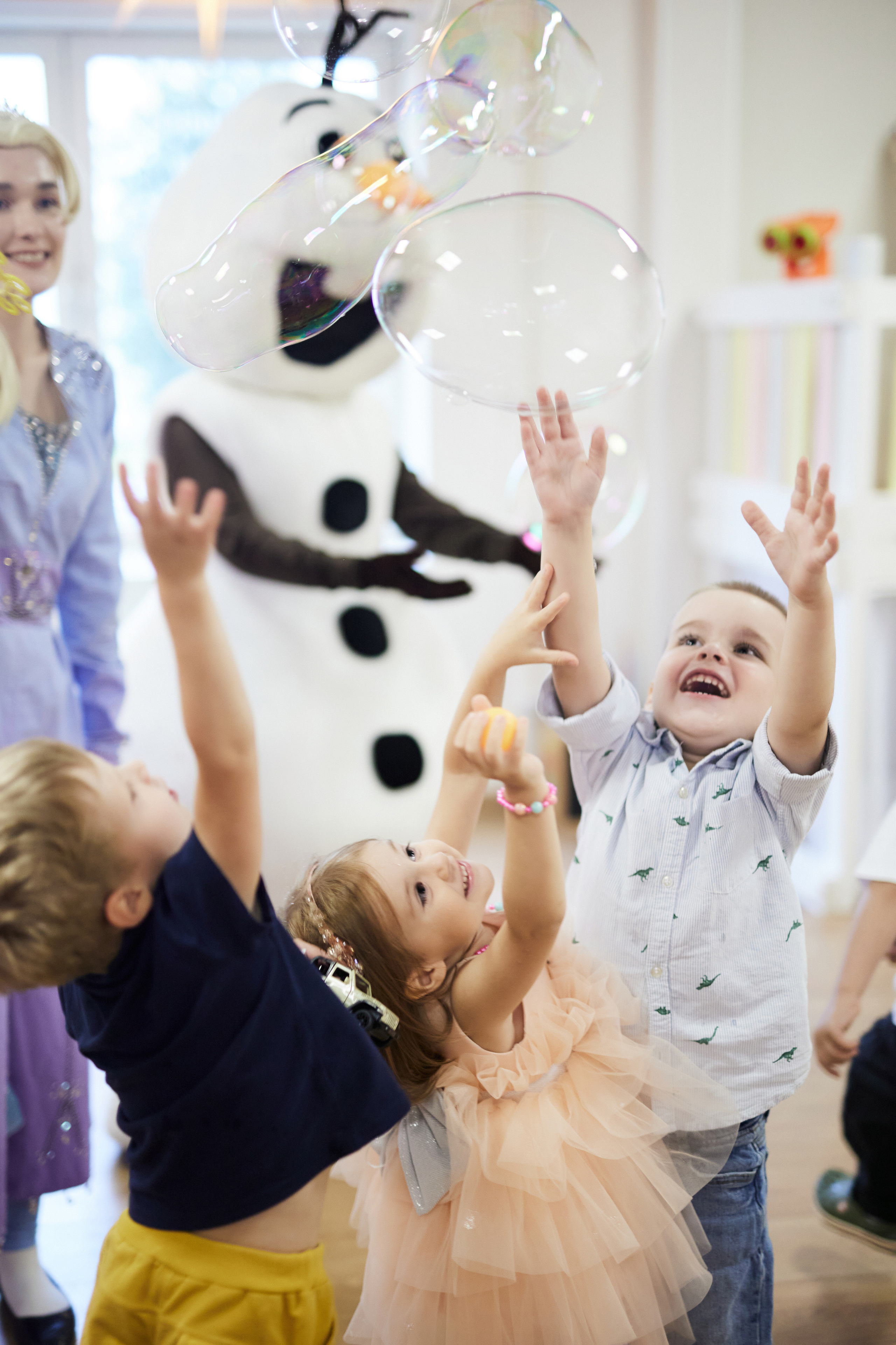 02-09-2023 День рождения. Фотограф Недорез Александр в Москве. Репортаж на ваших мероприятиях
