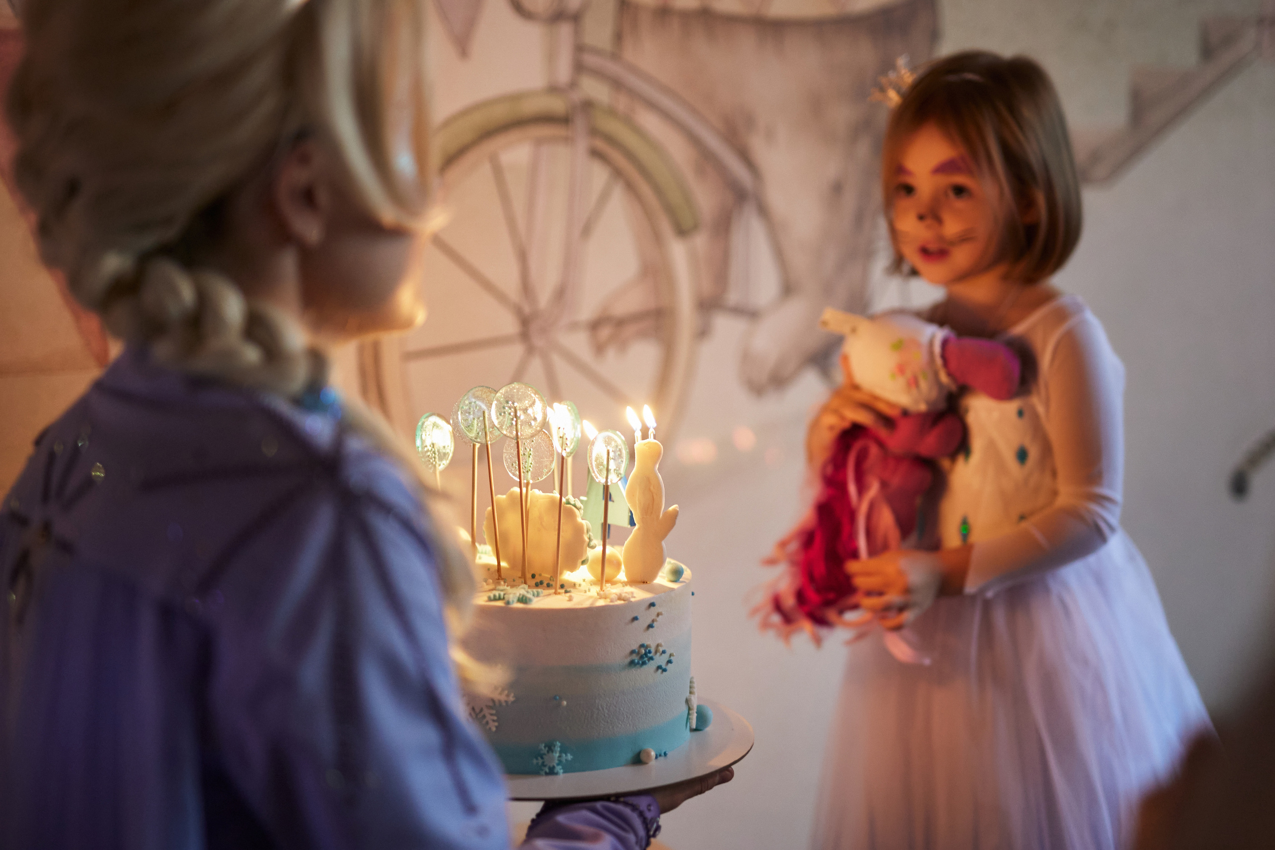 02-09-2023 День рождения. Фотограф Недорез Александр в Москве. Репортаж на ваших мероприятиях