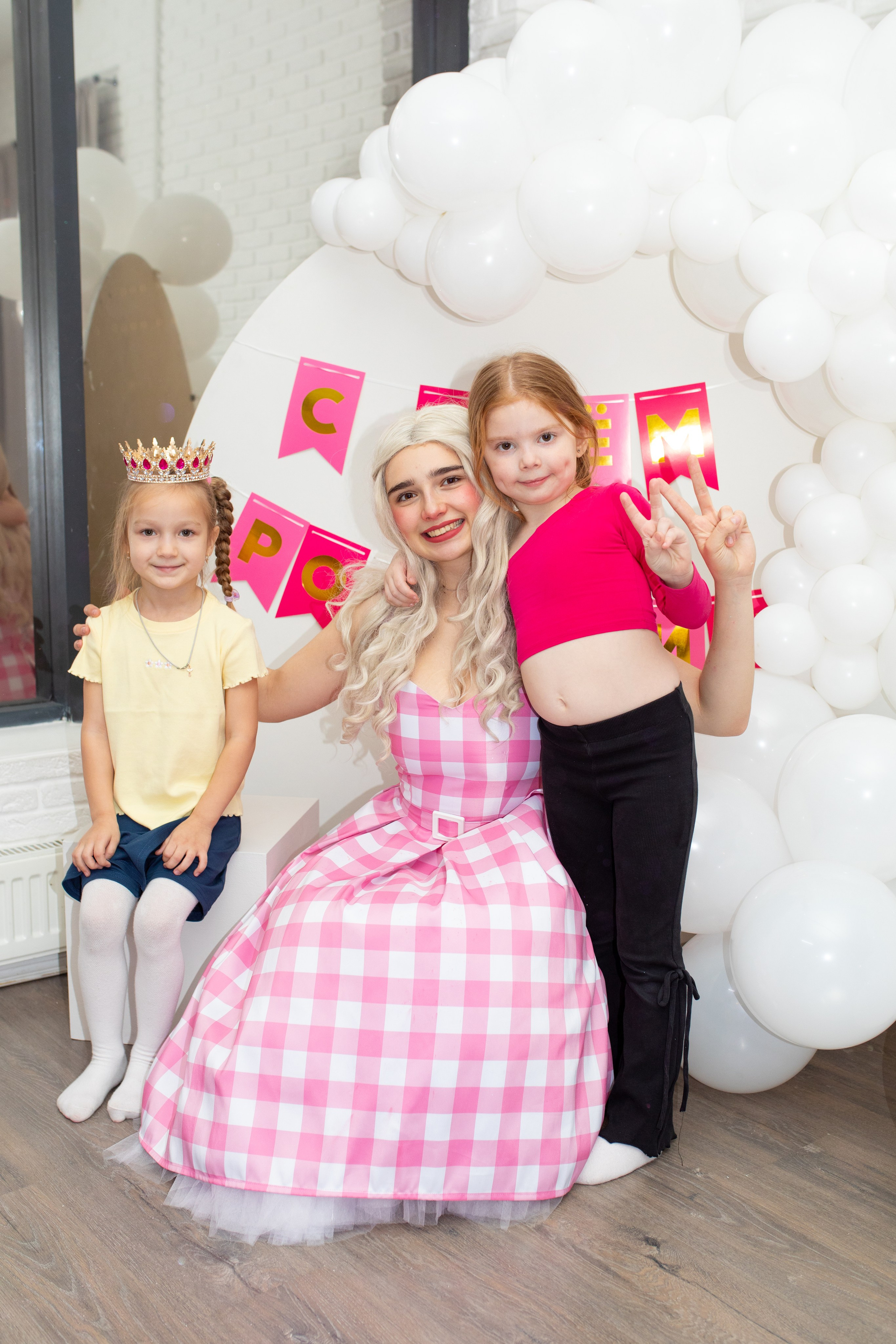 День рождения в стиле Барби. Лофт «Облака». Фотограф в Новосибирске Ася Зверева