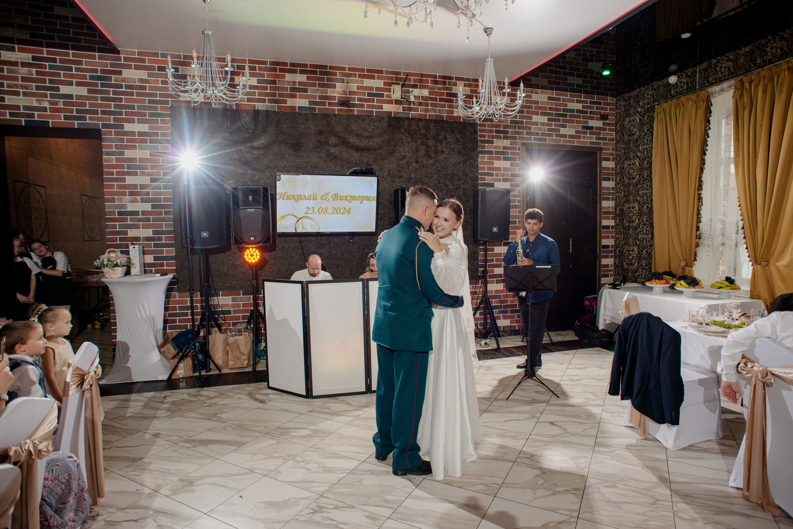 Николай и Виктория (г. Кашира). Королева Елена Свадебный и семейный фотограф в Туле