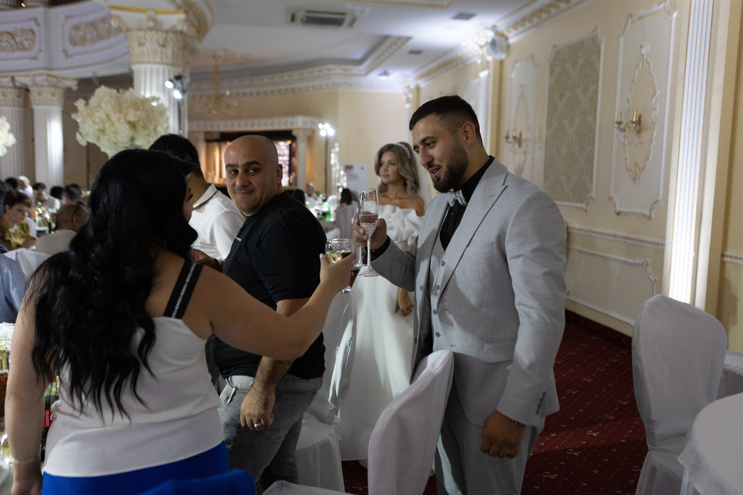 Свадебный фотограф Уфа — Руслан ГабдлисламовЖивые эмоции, красивые кадры, воспоминания на всю жизнь.Работаю по всей Республике Башкортоста. Свадебный фотограф Уфа Руслан Габдлисламов