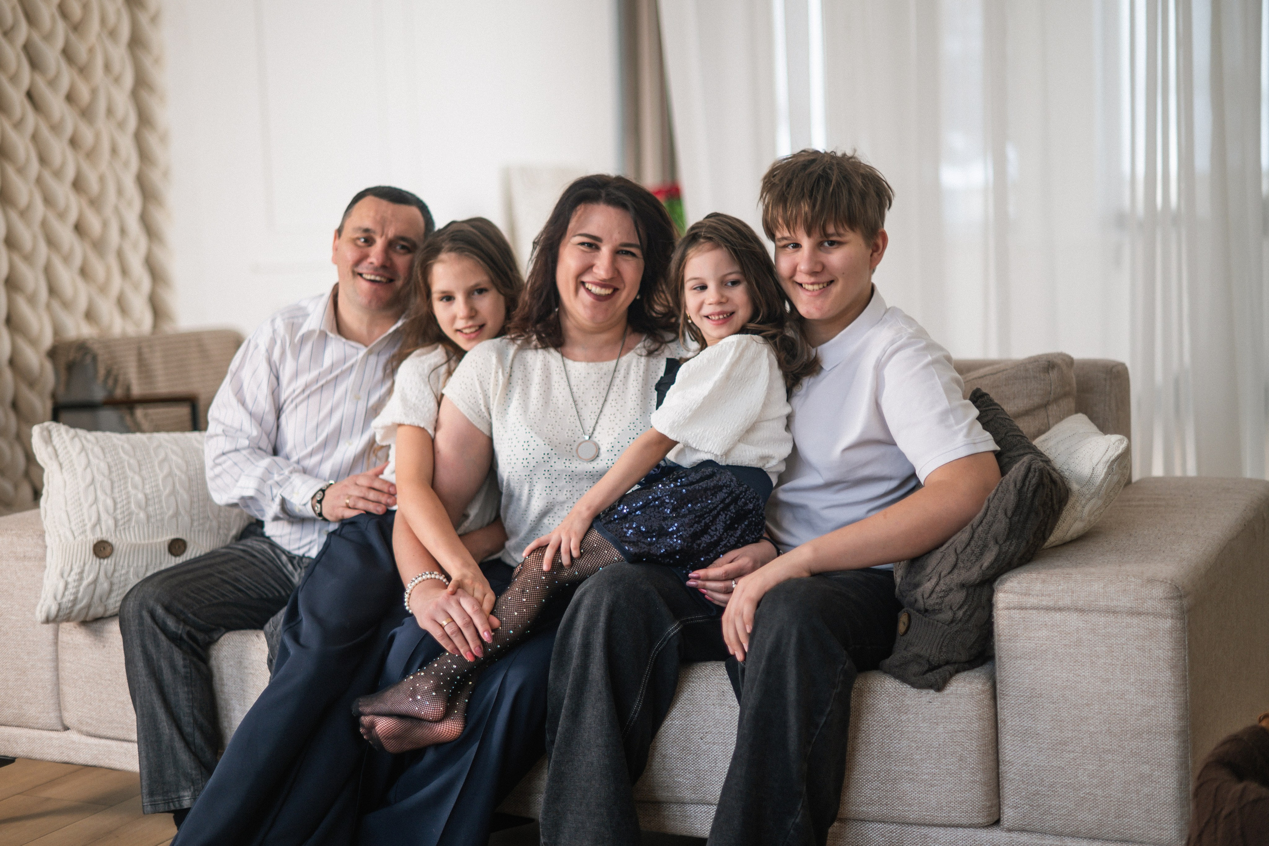 Семейная Фотосессия. Я Ольга Казанцева, фотографирую снимаю ваши киноистории и печатаю фото и цифровые портреты на холсте