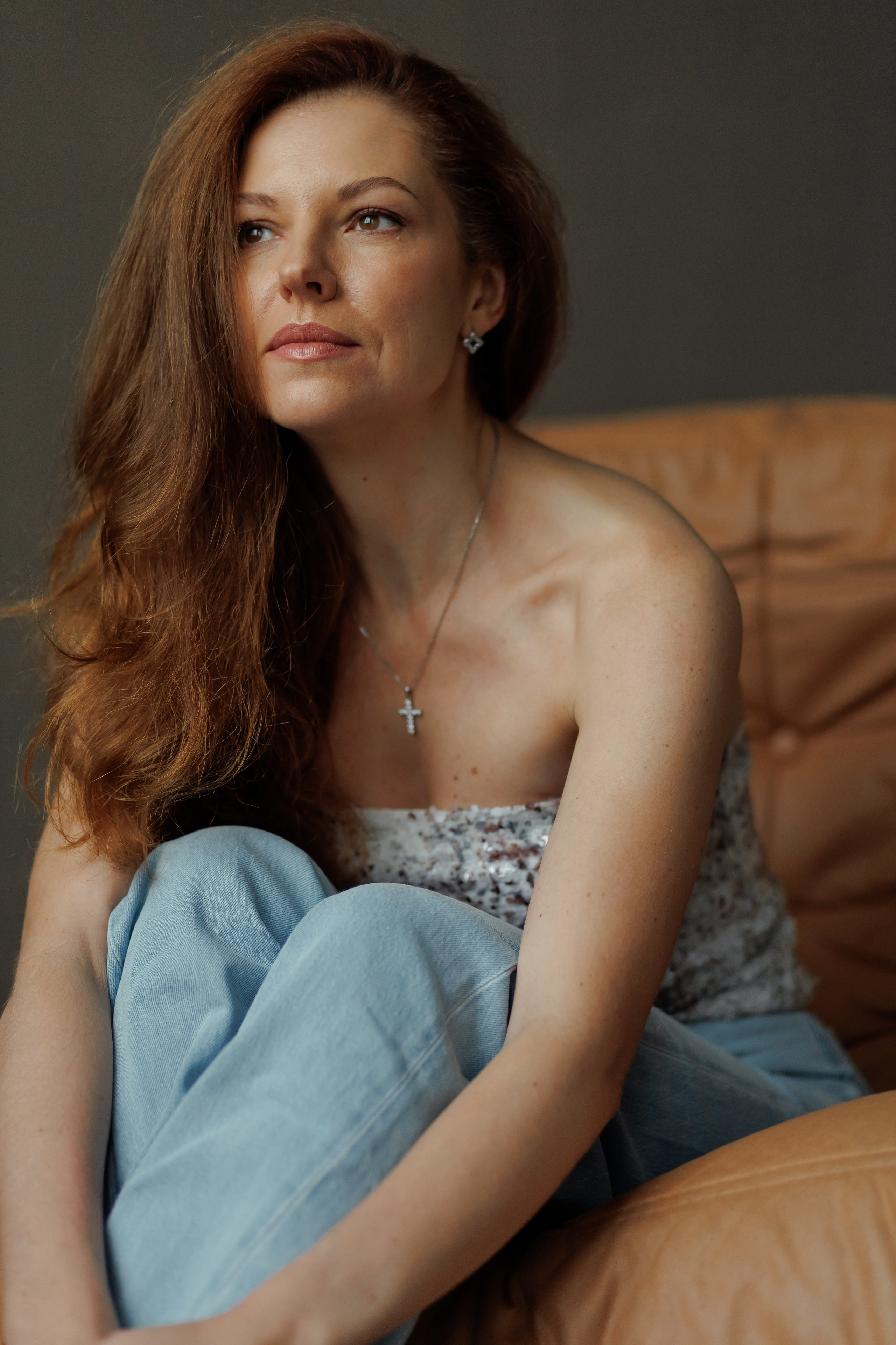 Портретная фотосессия в Костроме, естественная фотосессия без использования ИИ. Портретный и репортажный фотограф Екатерина Селиверстова, Кострома