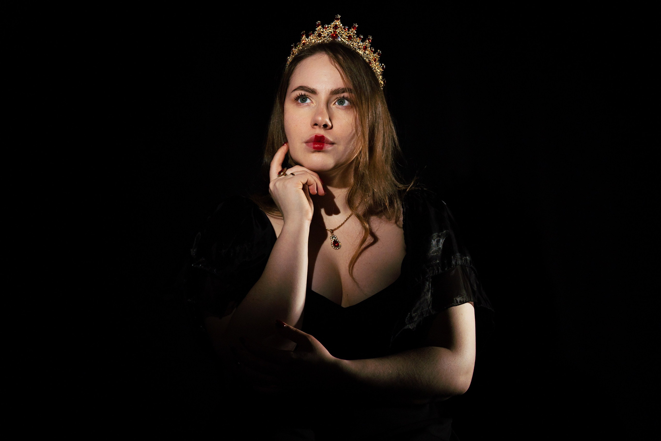 Вика и «низкий ключ». Портретный, репортажный и свадебный фотограф в Екатеринбурге Денис Южаков