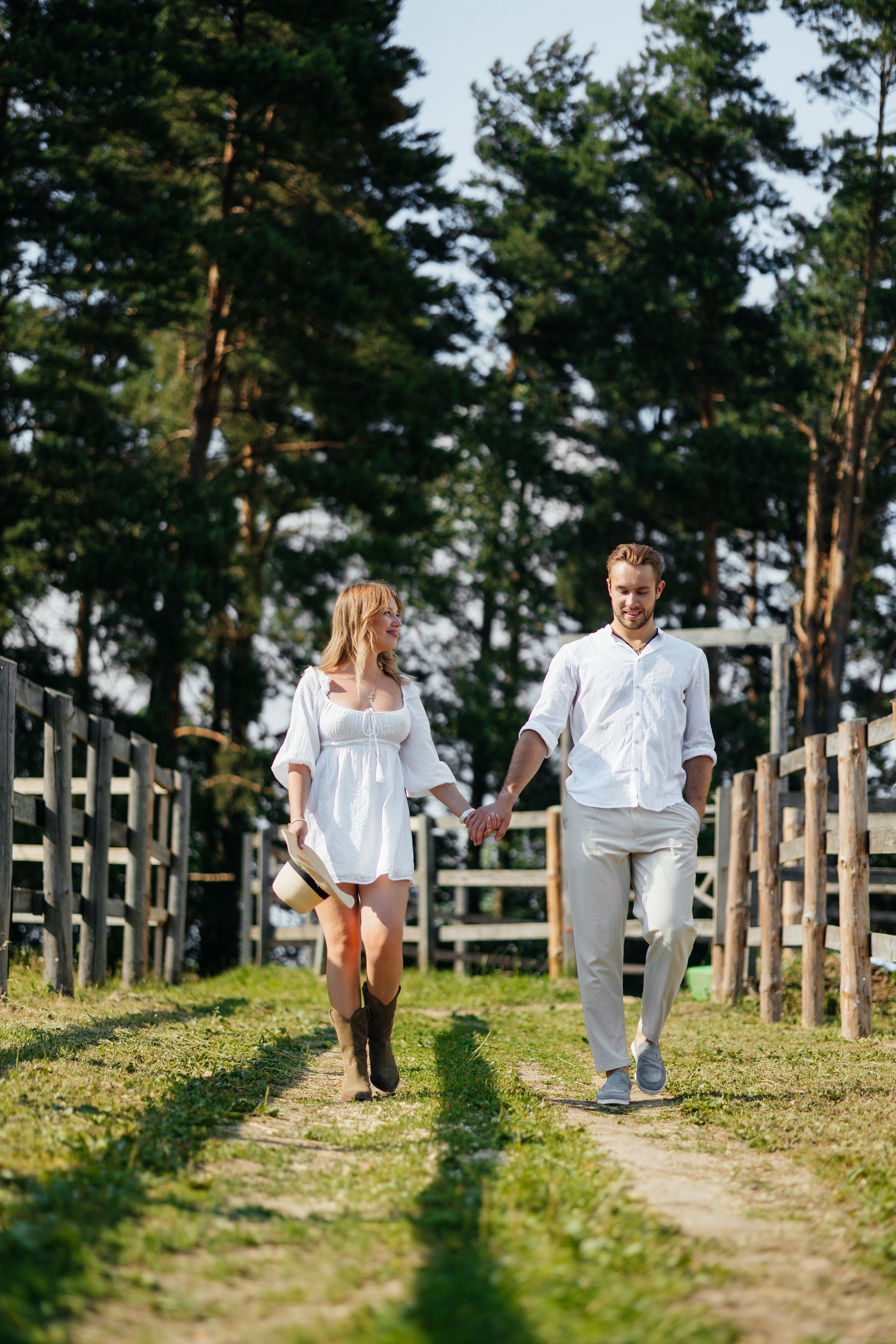 Конная прогулка. Свадебный фотограф Минск РБ