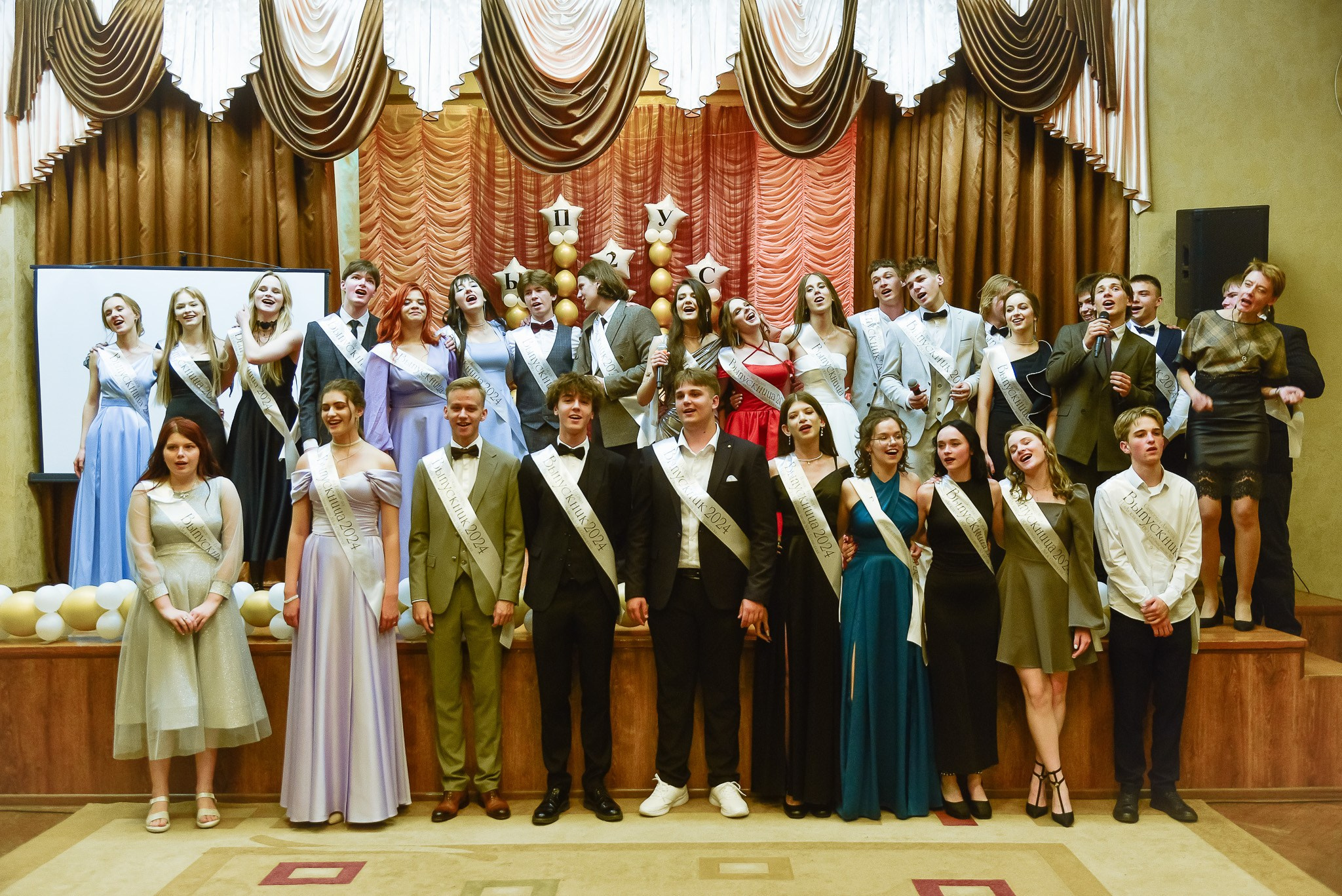 Выпускной 11 кл (до банкета). Фотограф Олег Юршевич Солигорск Минск