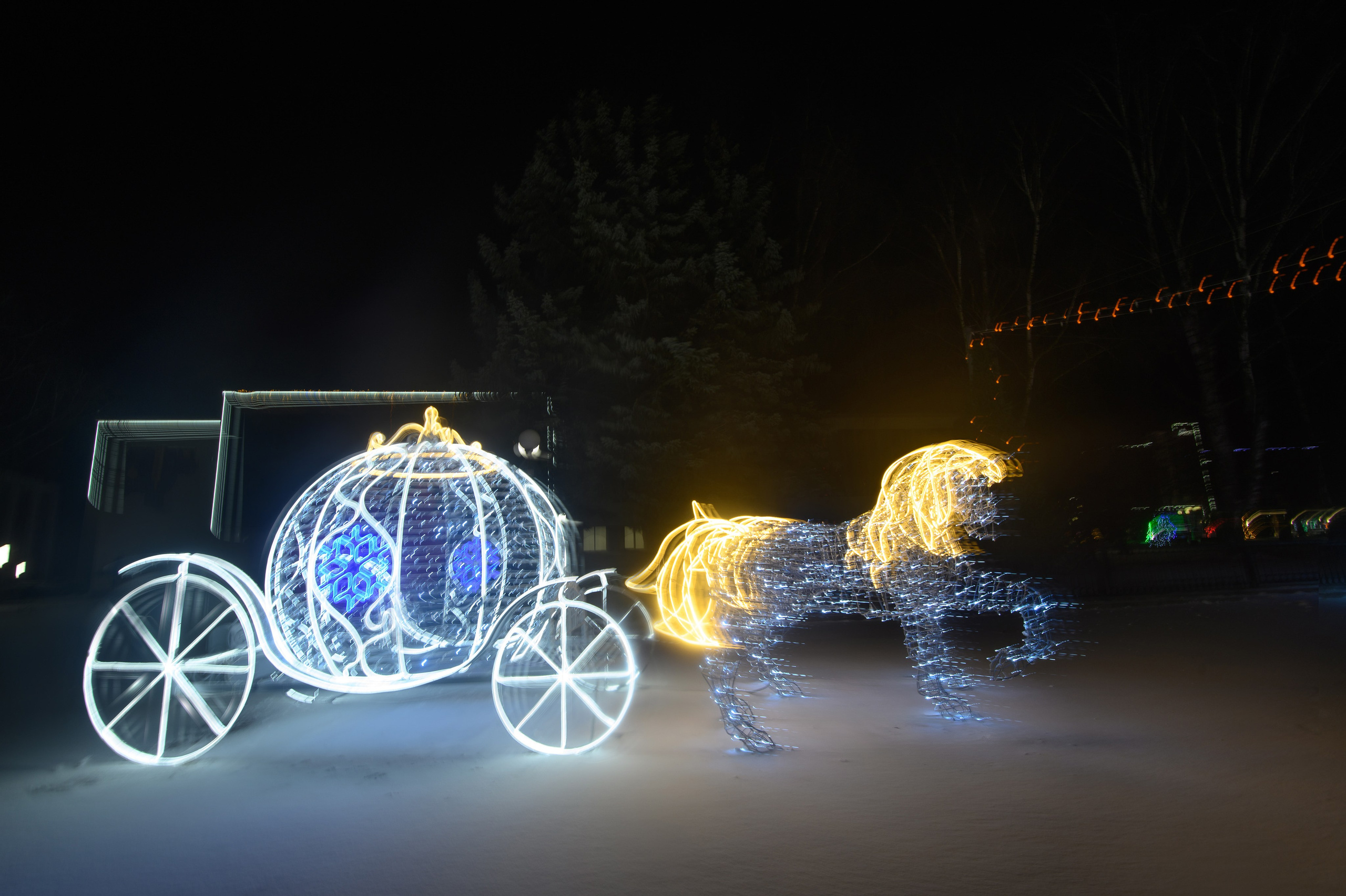 Новогодние украшения 2026. Фотограф Олег Юршевич Солигорск Минск