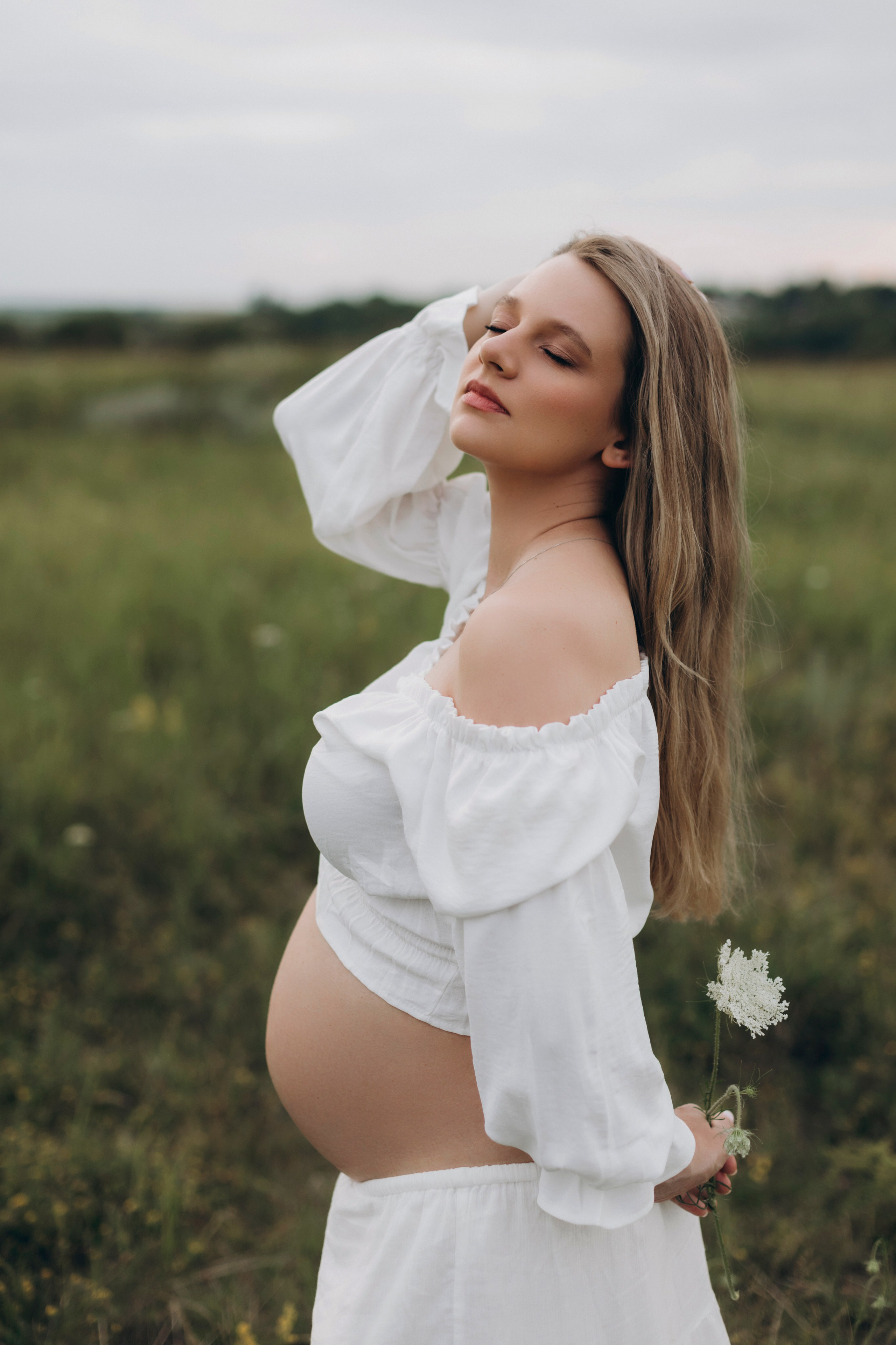 Беременность. Фотограф Мария Щеголькова. Чувственный женский портрет