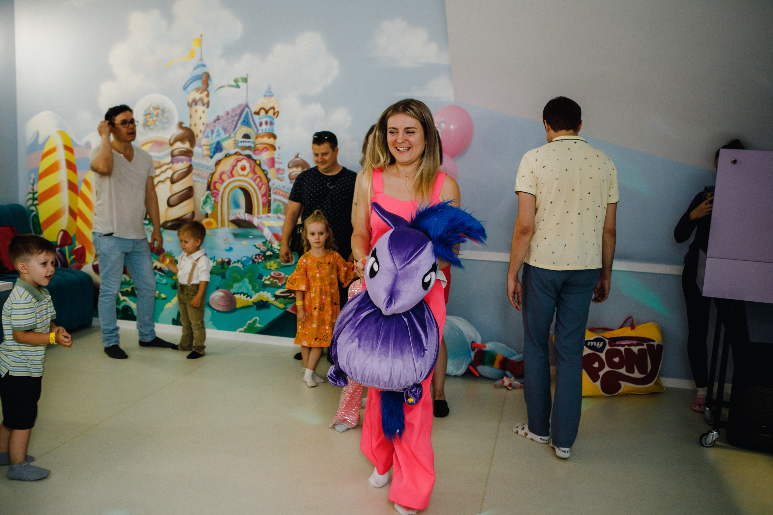 Лиза, 4 года. Краски детства. Фотографы в городе Волгограде — Людмила Агеева и Алексей Околелов