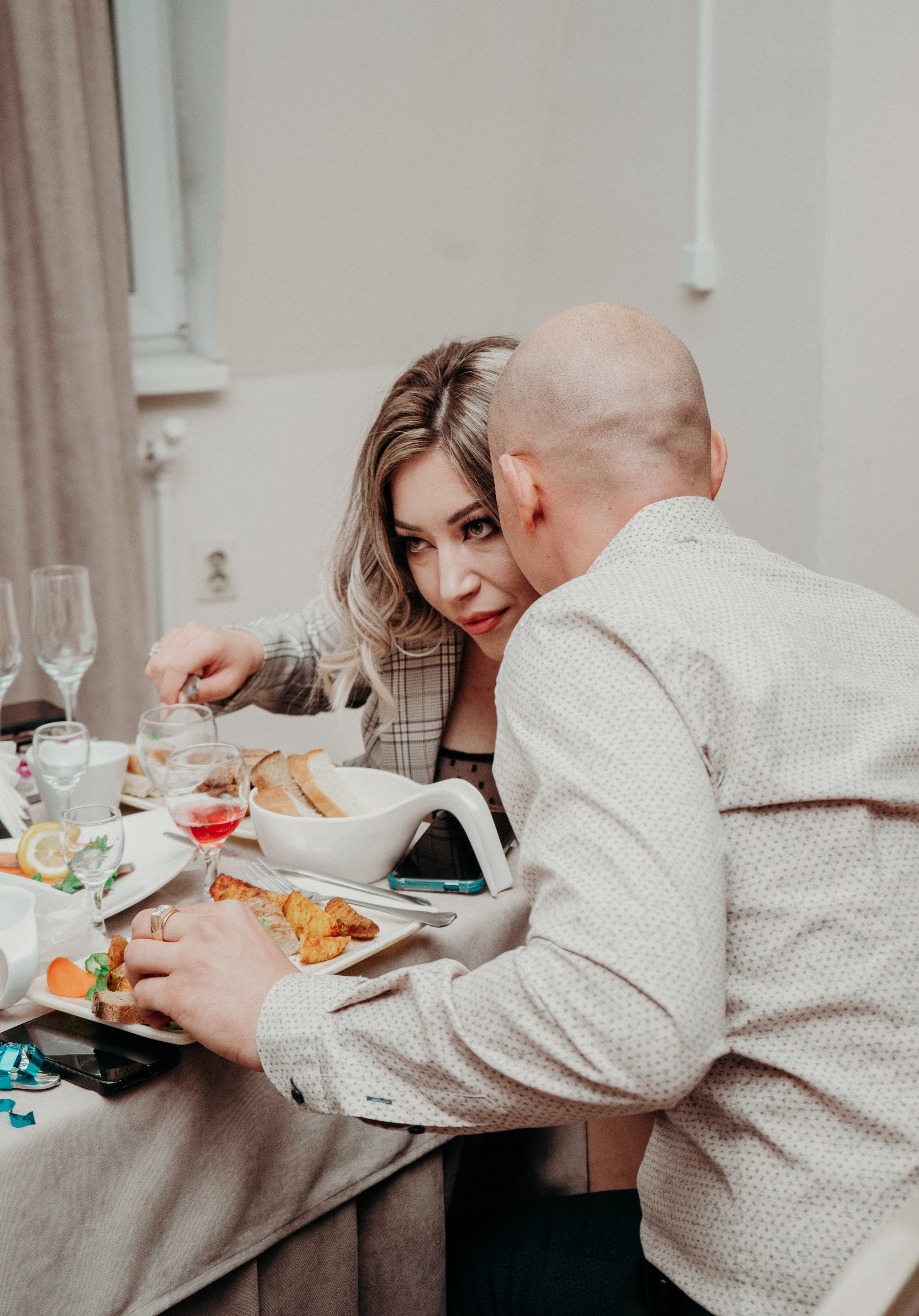 Фотографии с свадебного банкета Якова и Екатерины. Фотограф в Улан-Удэ. Свадебный фотограф в Улан-Удэ