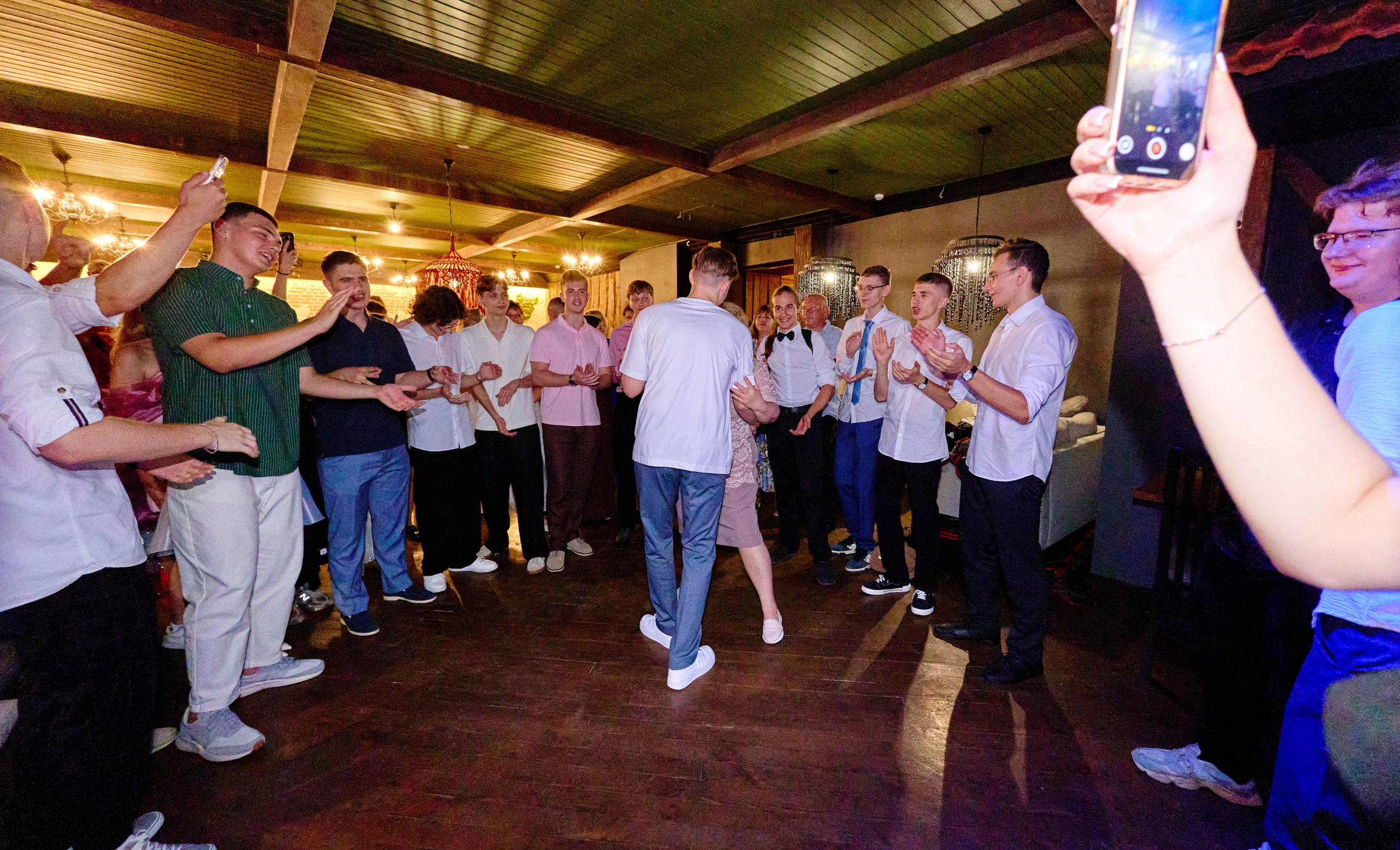 Выпускной 35 Сош. Фотограф Выпускные альбомы Таганрог Сергей Коробченко