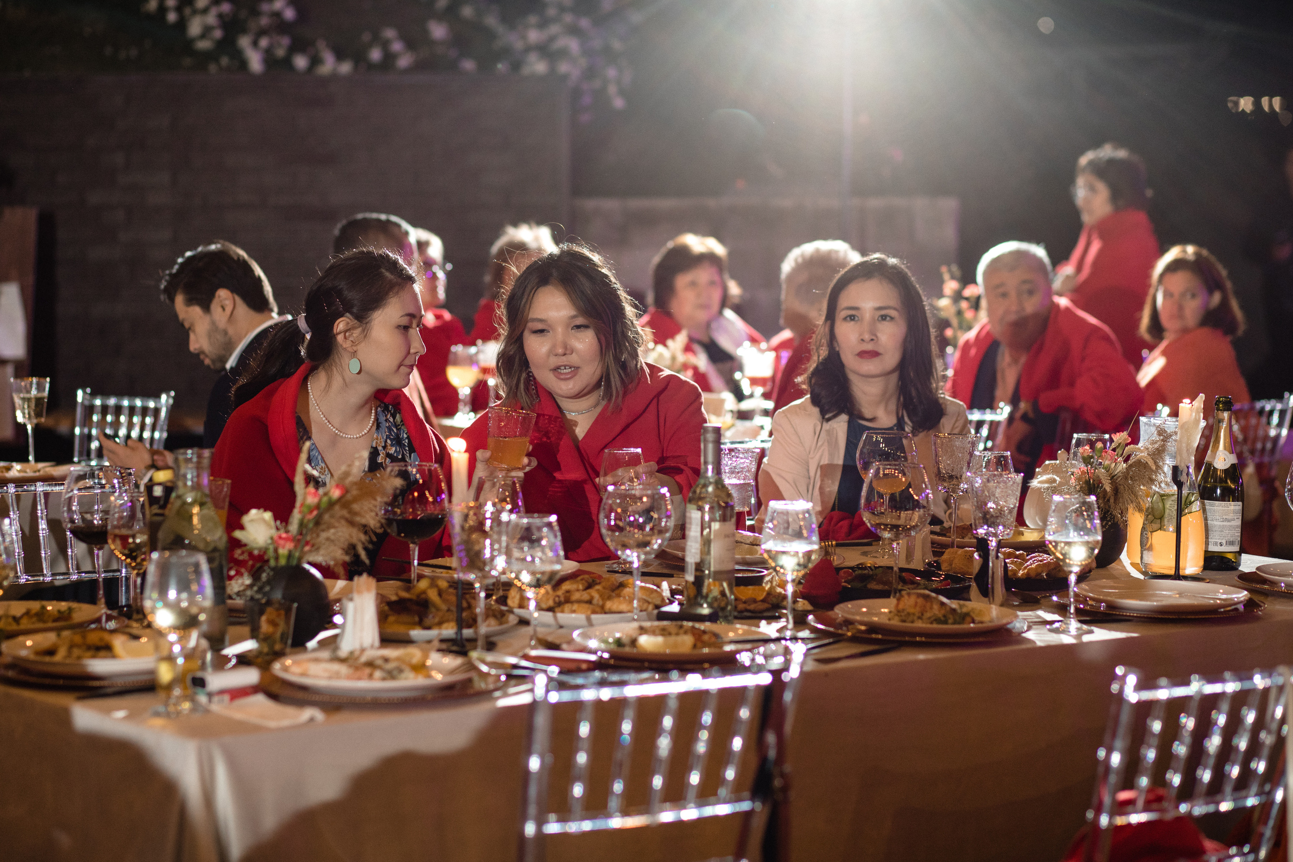 Aktan and Darina. Свадебный фотограф в Алматы Николай Киреев