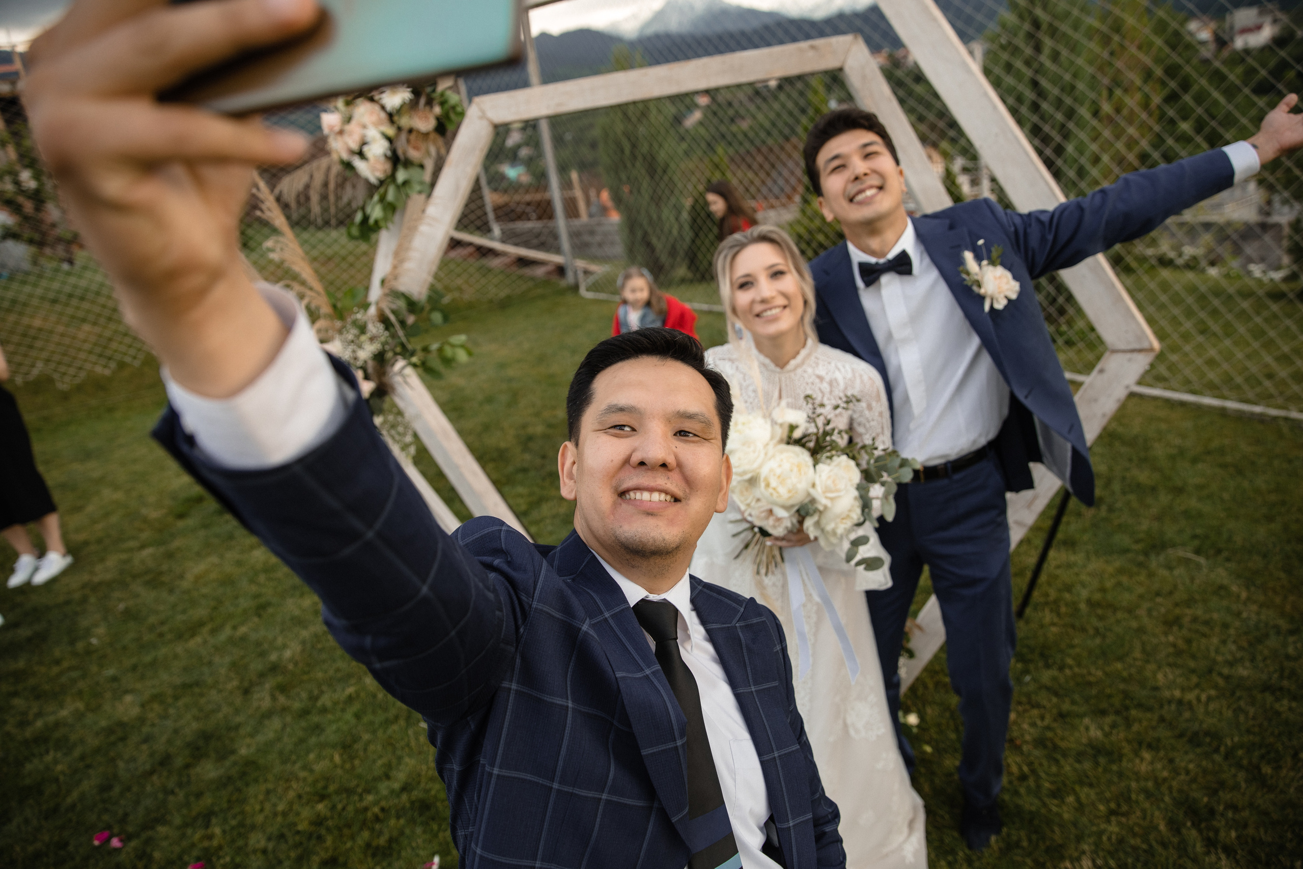 Aktan and Darina. Свадебный фотограф в Алматы Николай Киреев