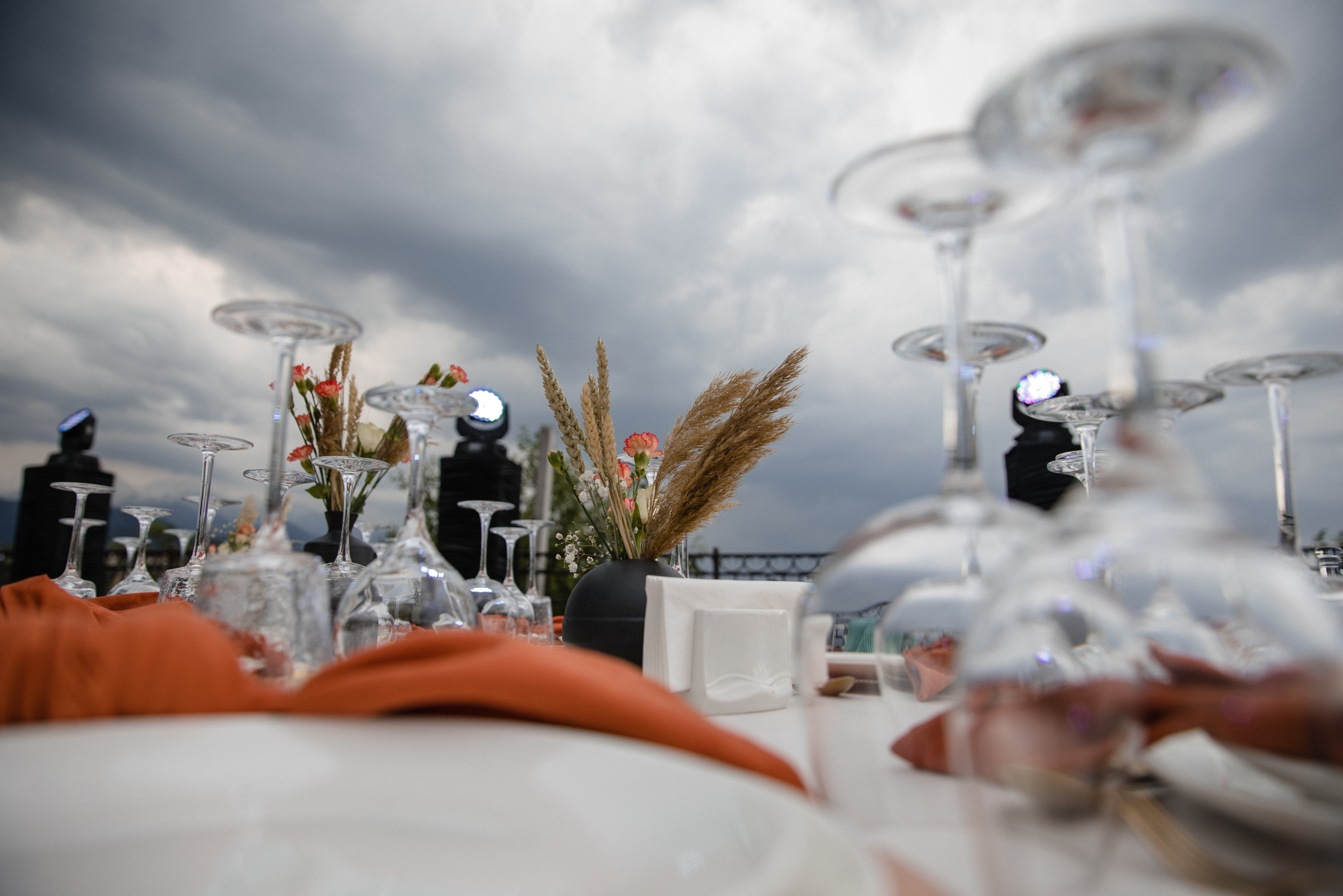 Aktan and Darina. Свадебный фотограф в Алматы Николай Киреев