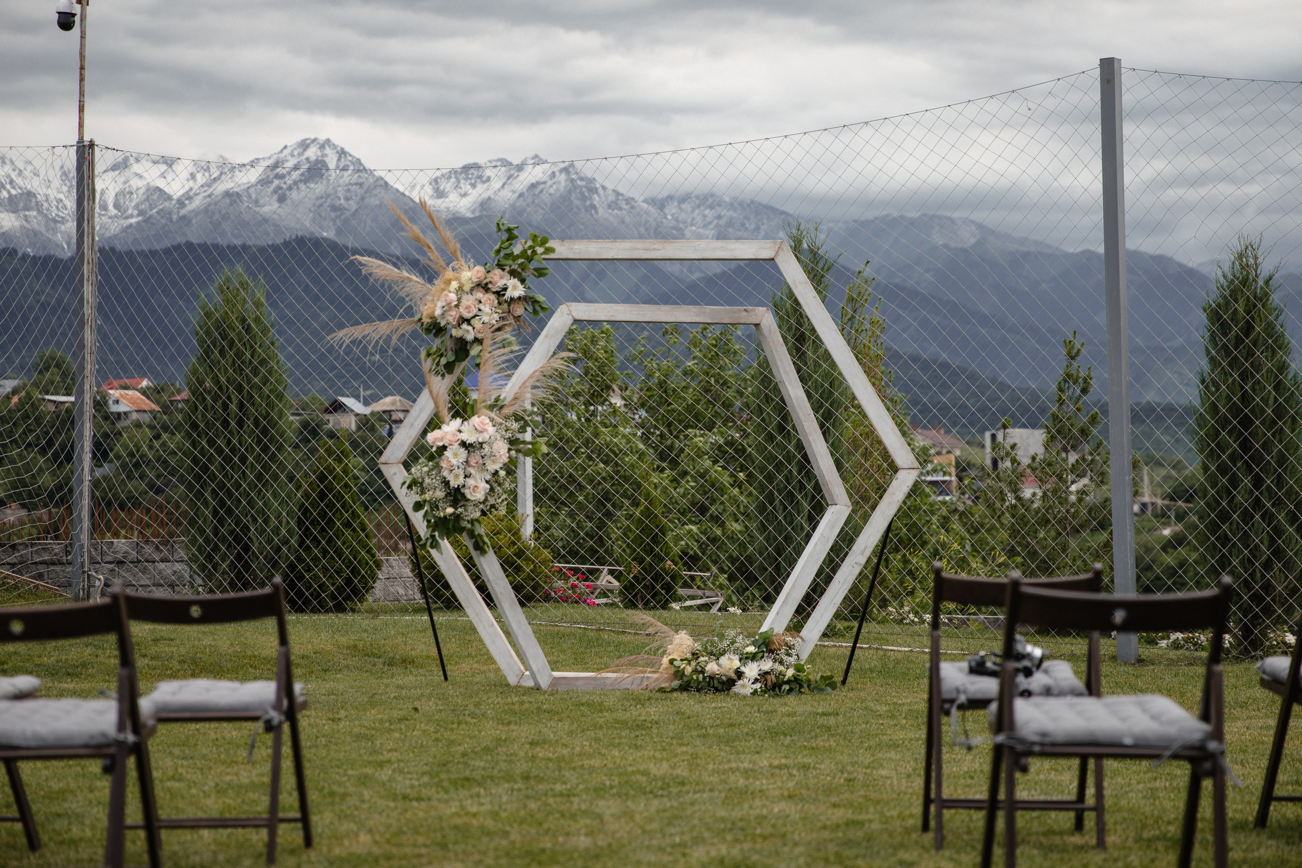 Aktan and Darina. Свадебный фотограф в Алматы Николай Киреев