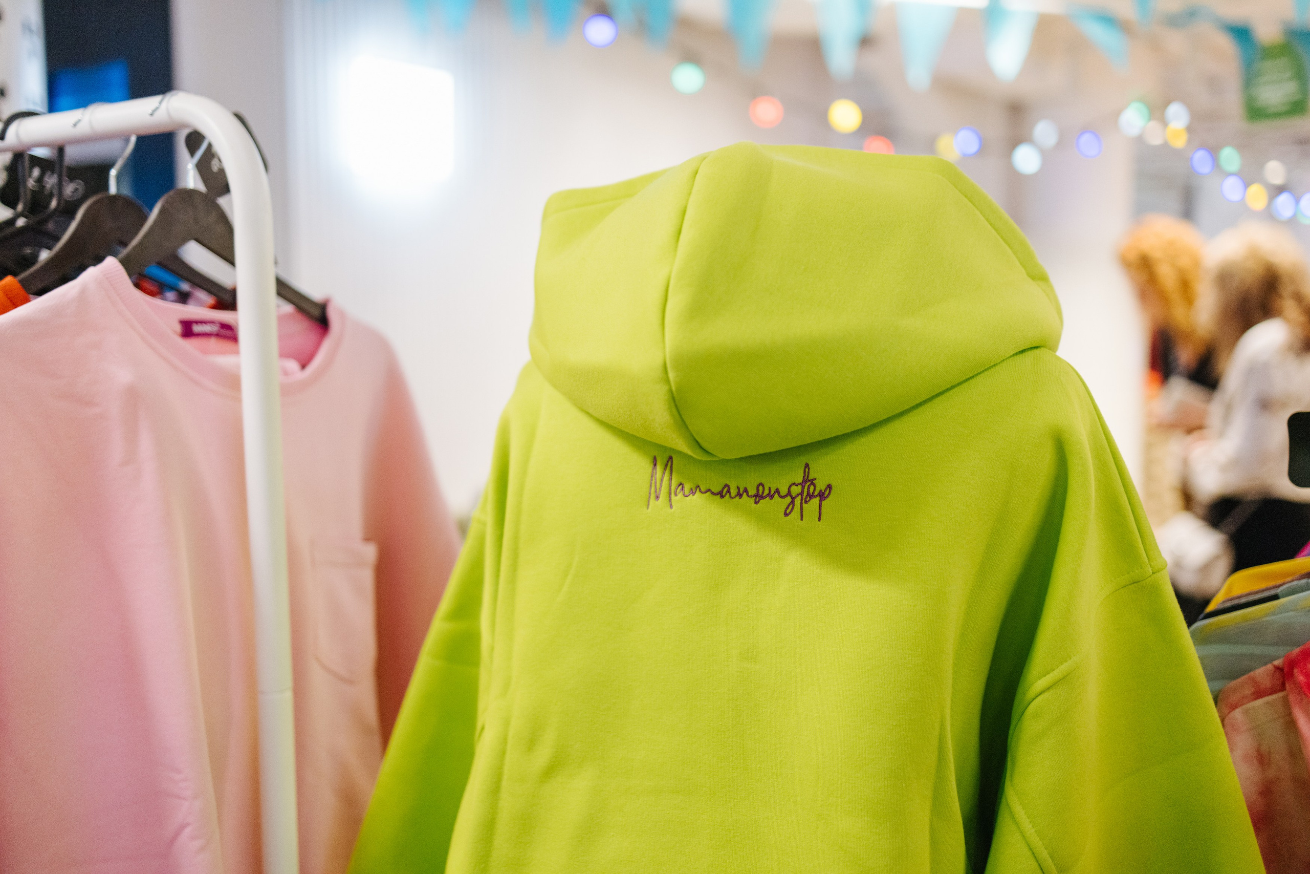 2–3 марта 2024 в пространстве «Три вокзала. Депо» / День 1 / фото Валерий Белобеев. Фотоотчеты «Ламбада-маркета»