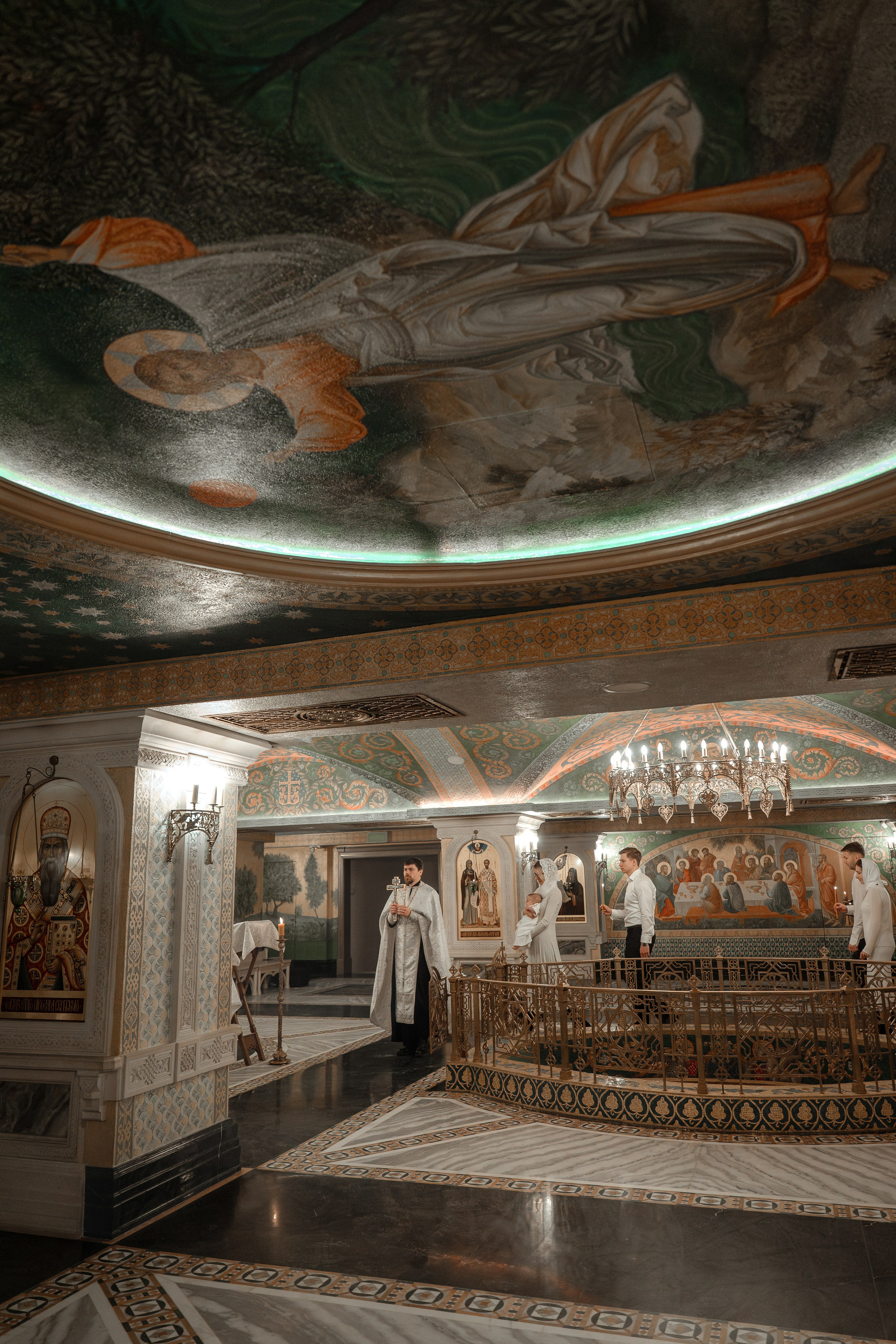 Фотограф на крещение в Сретенском монастыре 