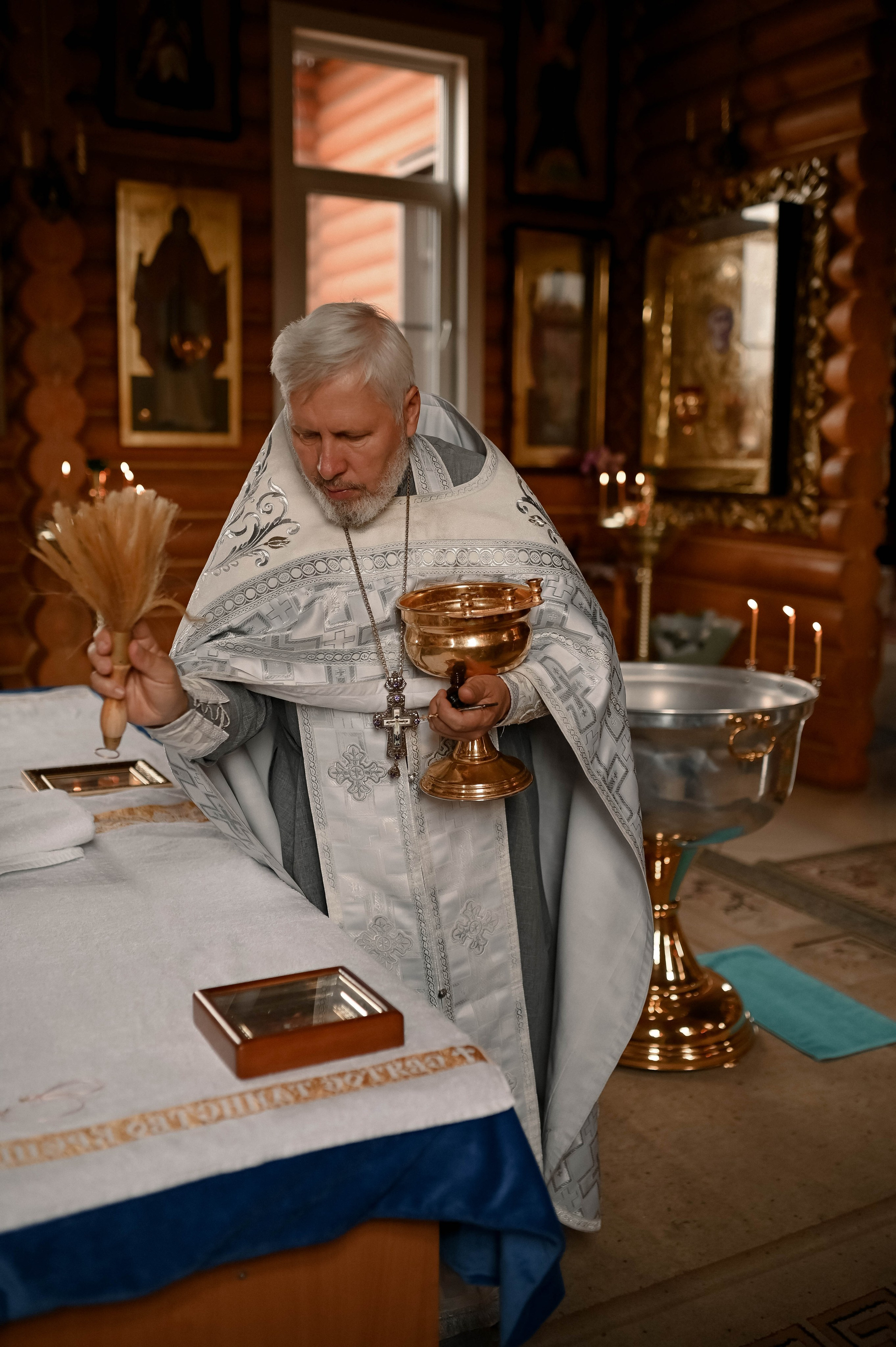 Таинство Крещение Василисы. Твой личный проводник к красивым фотографиям в Старом Осколе