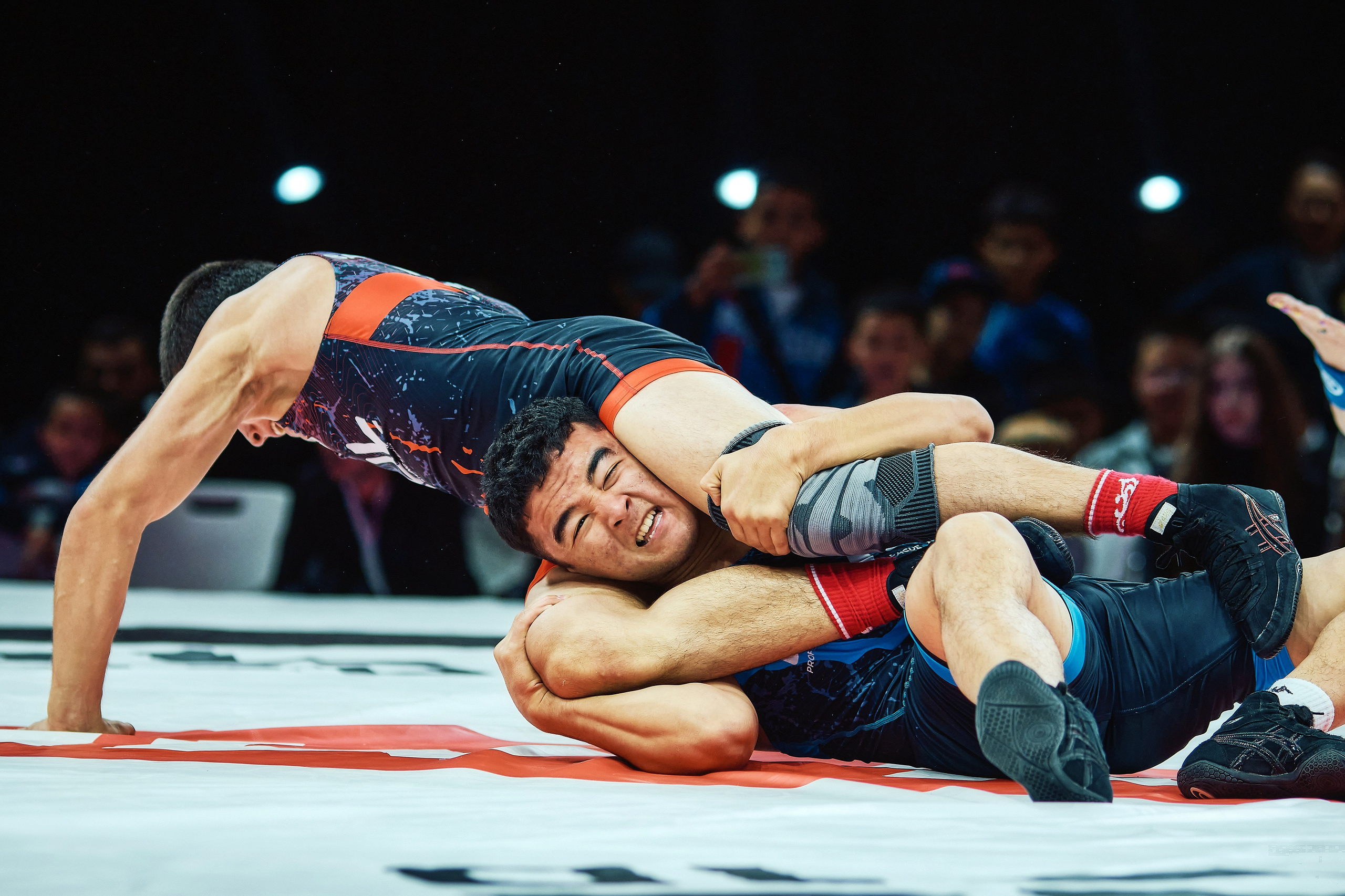 Турнир борцовской лиги PWL. Фотограф. г. Южно-Сахалинск. Олег Толстов