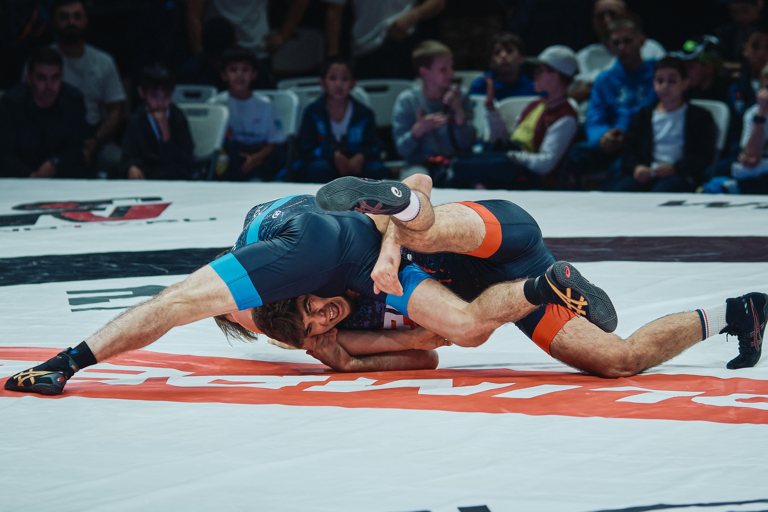 Турнир борцовской лиги PWL. Фотограф. г. Южно-Сахалинск. Олег Толстов