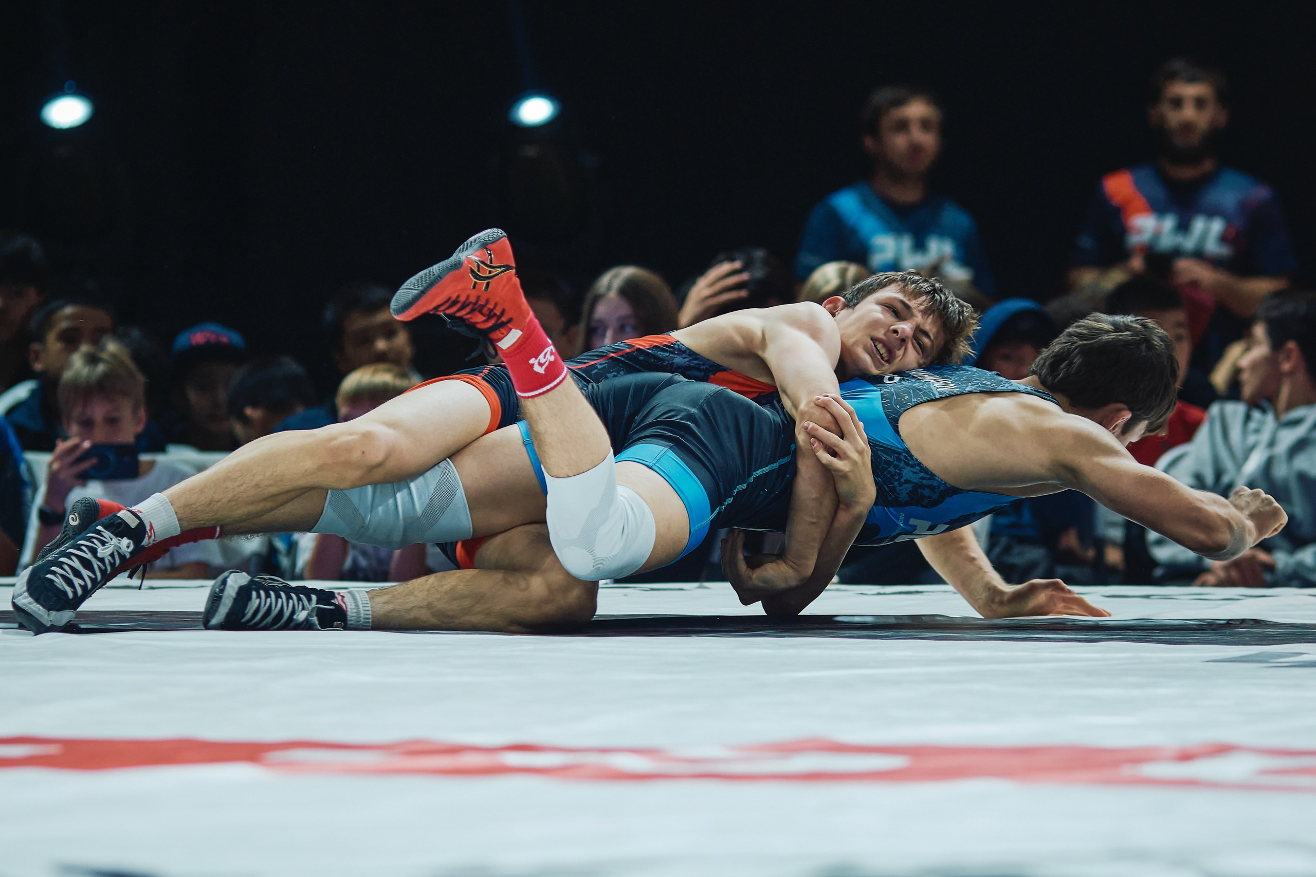 Турнир борцовской лиги PWL. Фотограф. г. Южно-Сахалинск. Олег Толстов