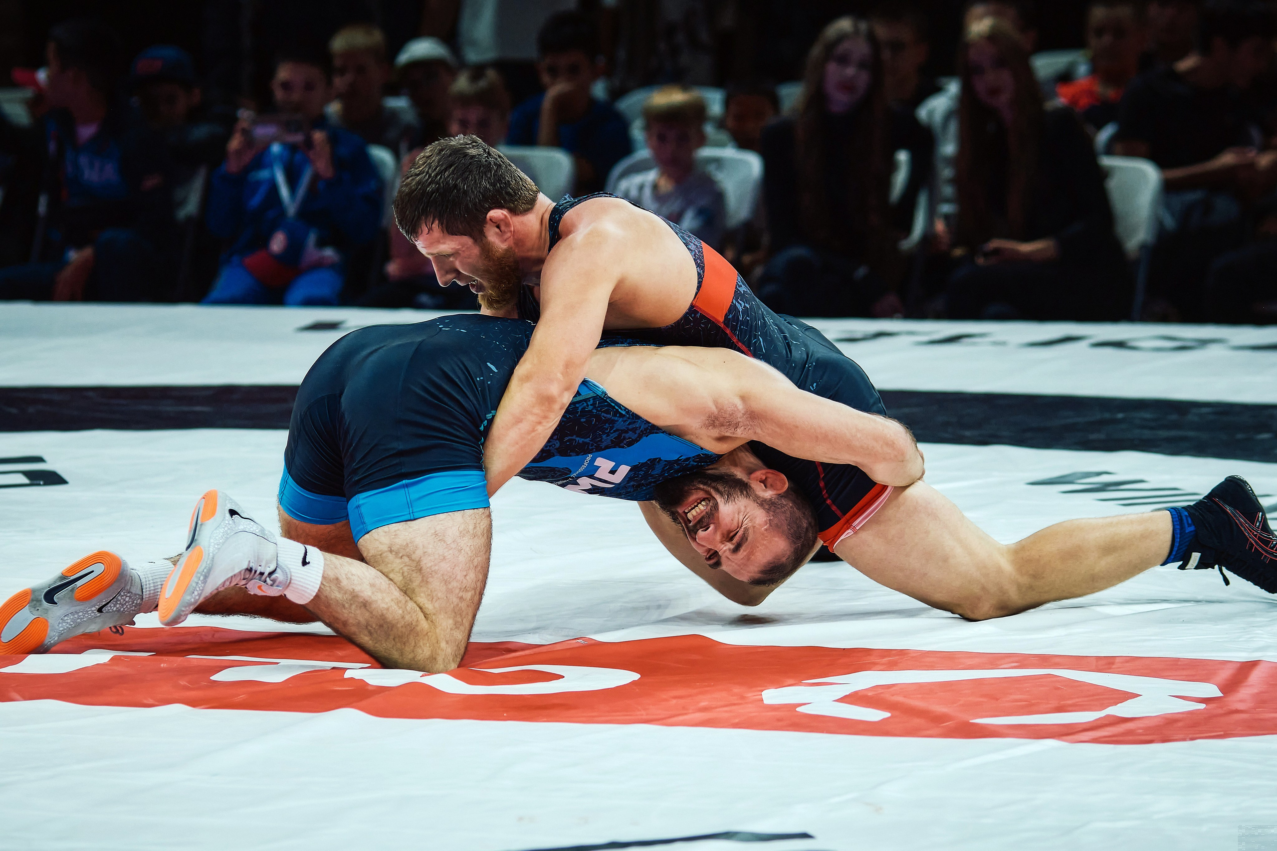 Турнир борцовской лиги PWL. Фотограф. г. Южно-Сахалинск. Олег Толстов
