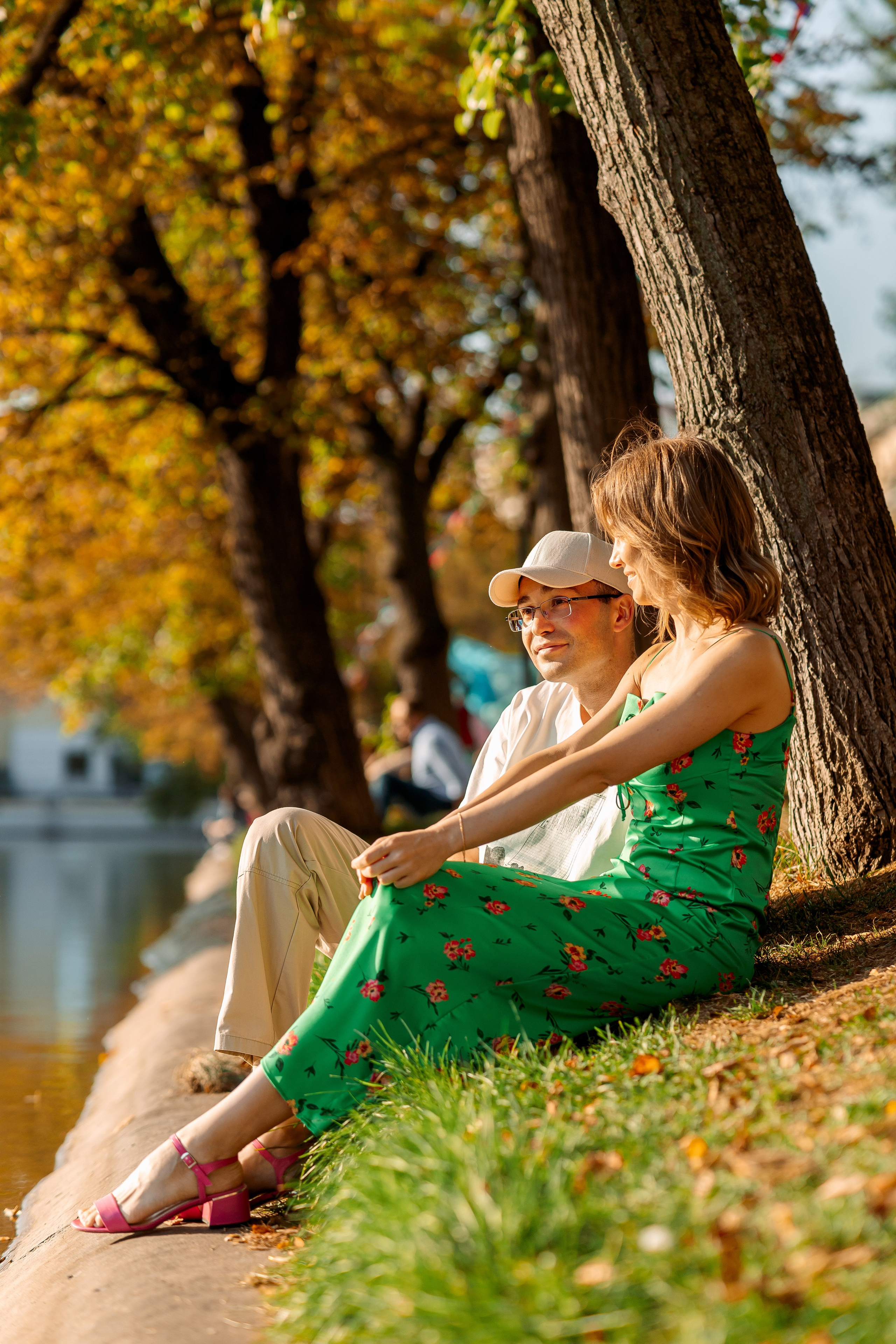 на берегу реки