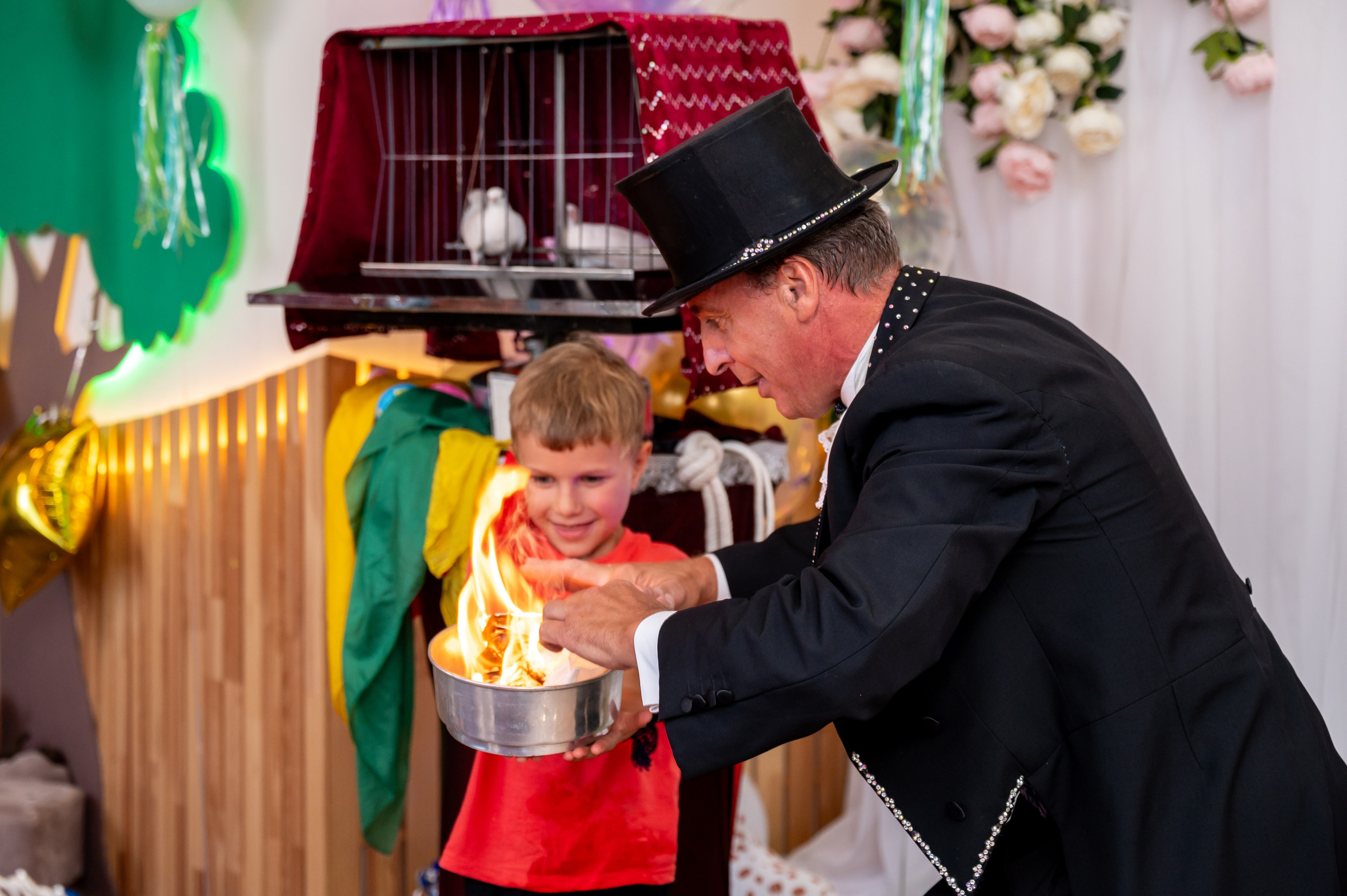 ДР в лофте с фокусником