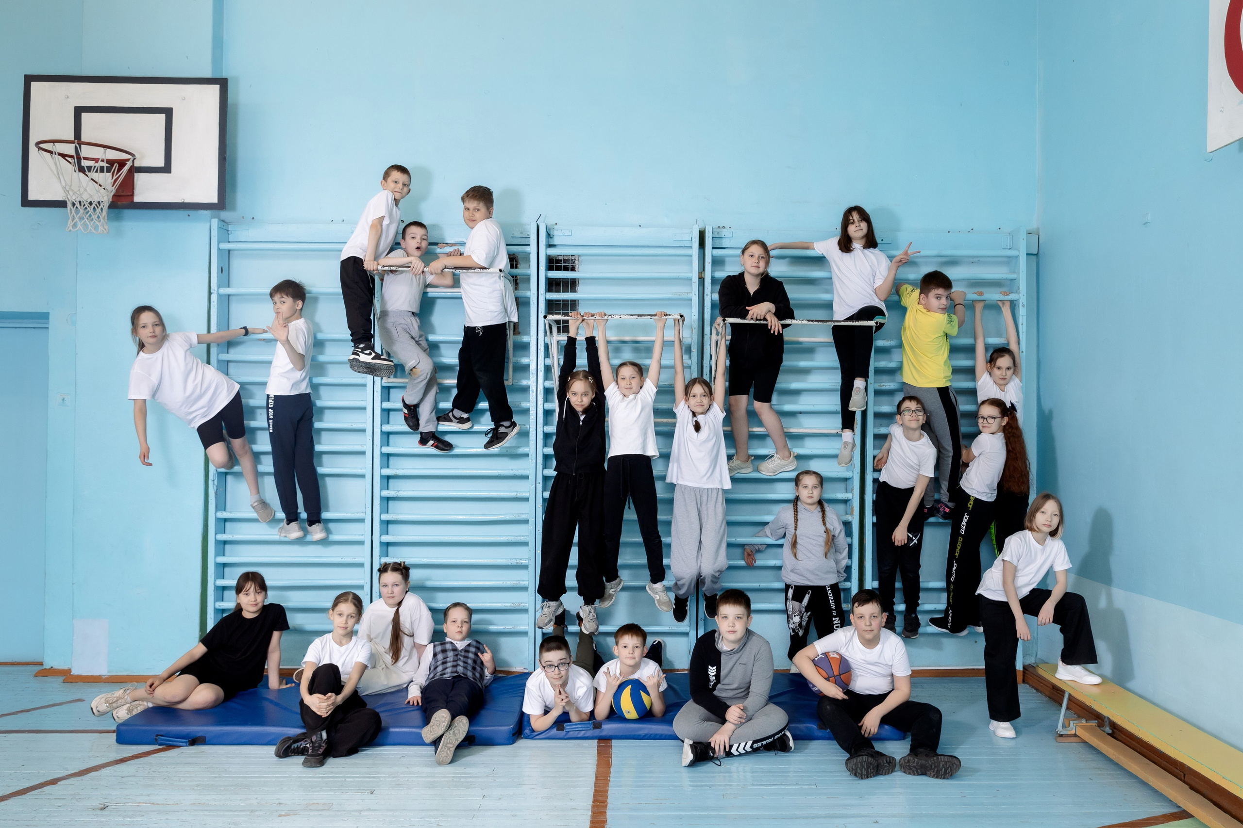 Школа 54 4А кл (2023-24) 2 часовая фотосессия в школе. Свадебный и Семейный фотограф г. Ижевск Гульназ Солдатова. Гульназ фото