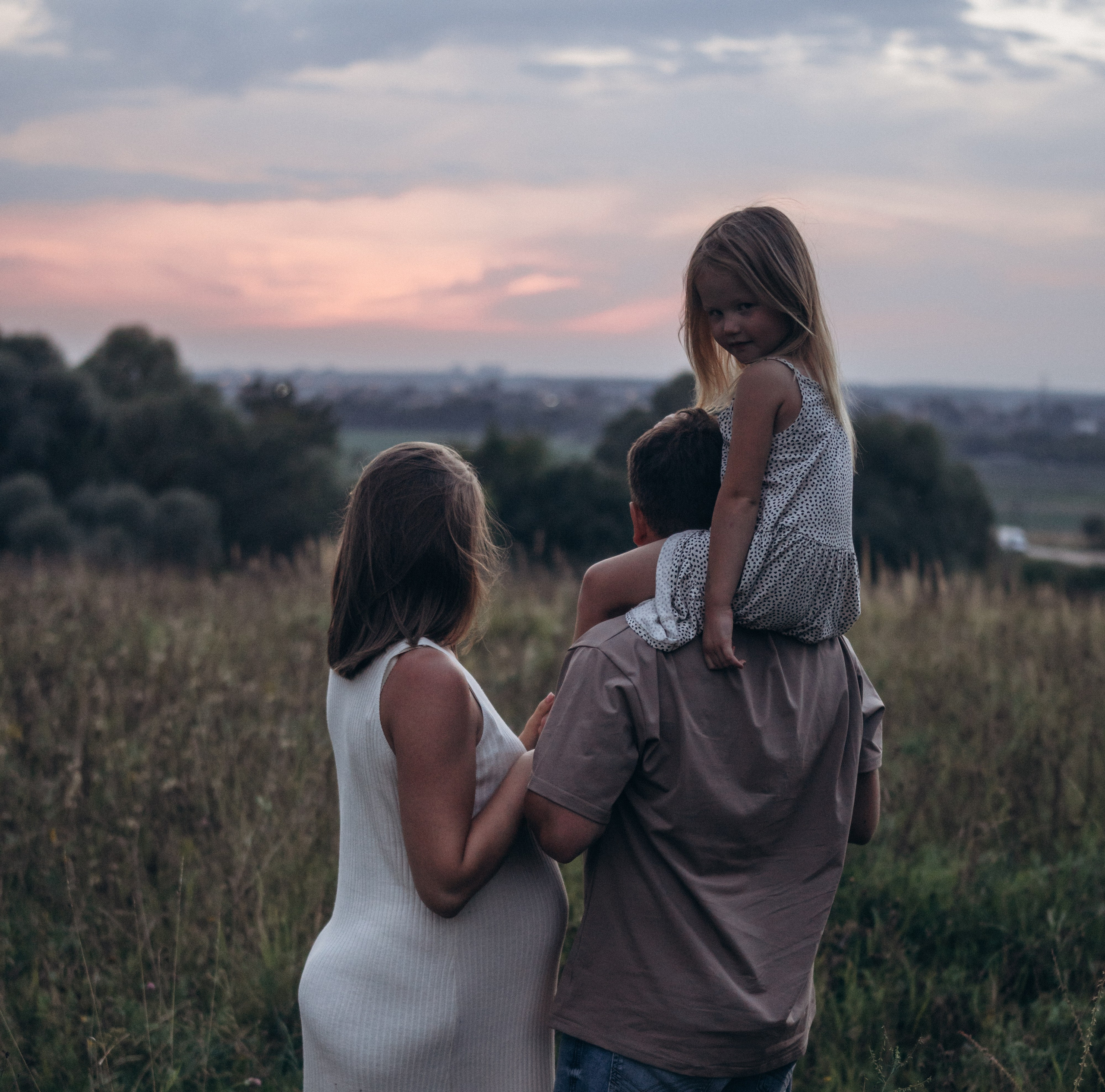 Дача. Самые теплые воспоминания. Семейный, ньюборн фотограф, фотограф на роды в Москве, Виктория Тюльдюкова
