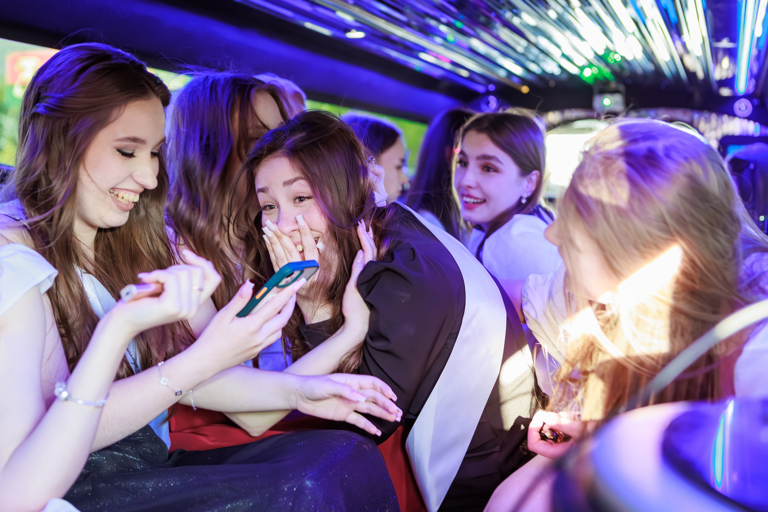 Выпускной колледж 2025. Репортажный фотограф Минск ❘ Костецкий Илья ❘ Беларусь