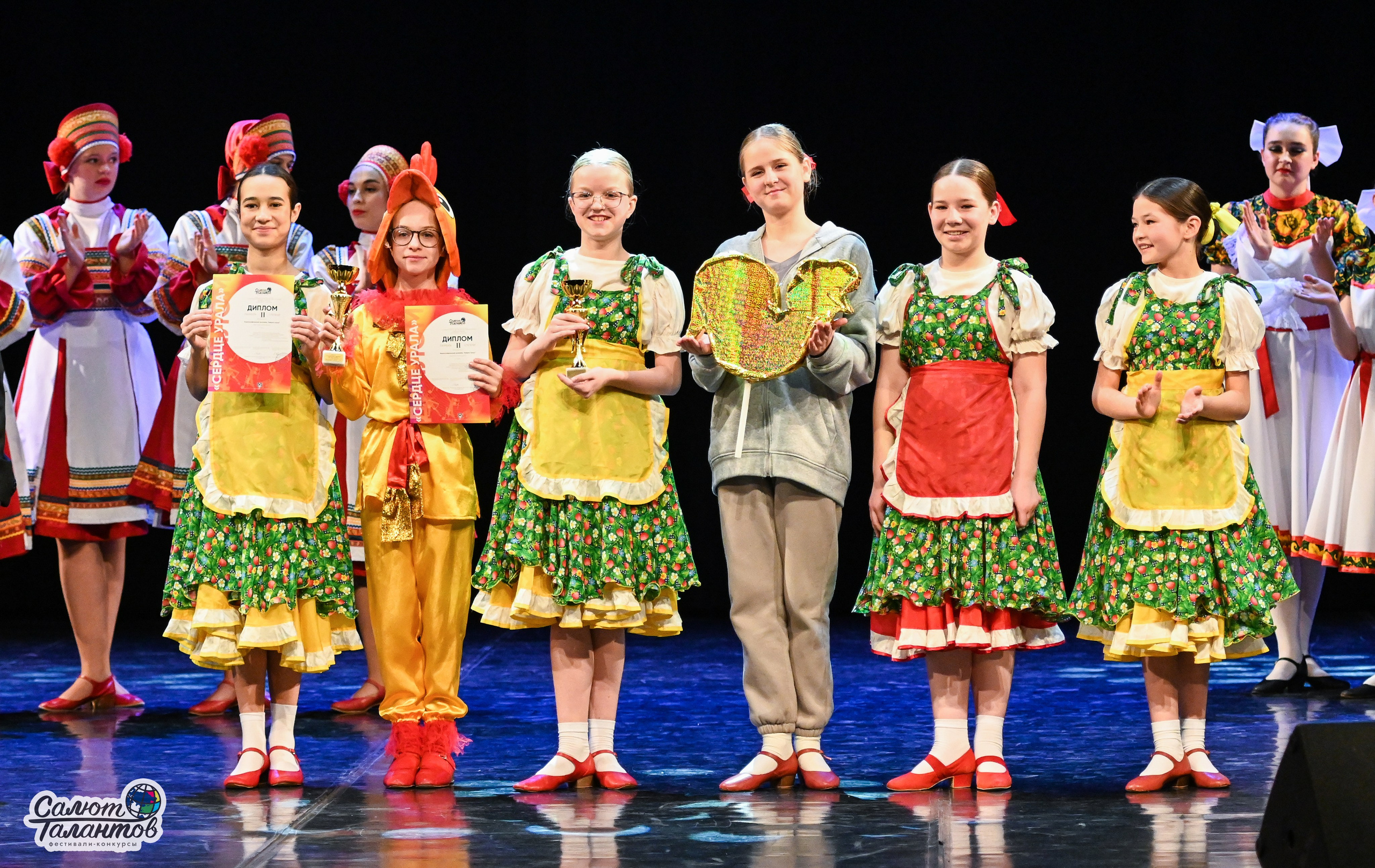 31.10.2024 6-й Международный Творческий Фестиваль-Конкурс «СЕРДЦЕ УРАЛА» г. Екб. Медиастудия Фото Концепт