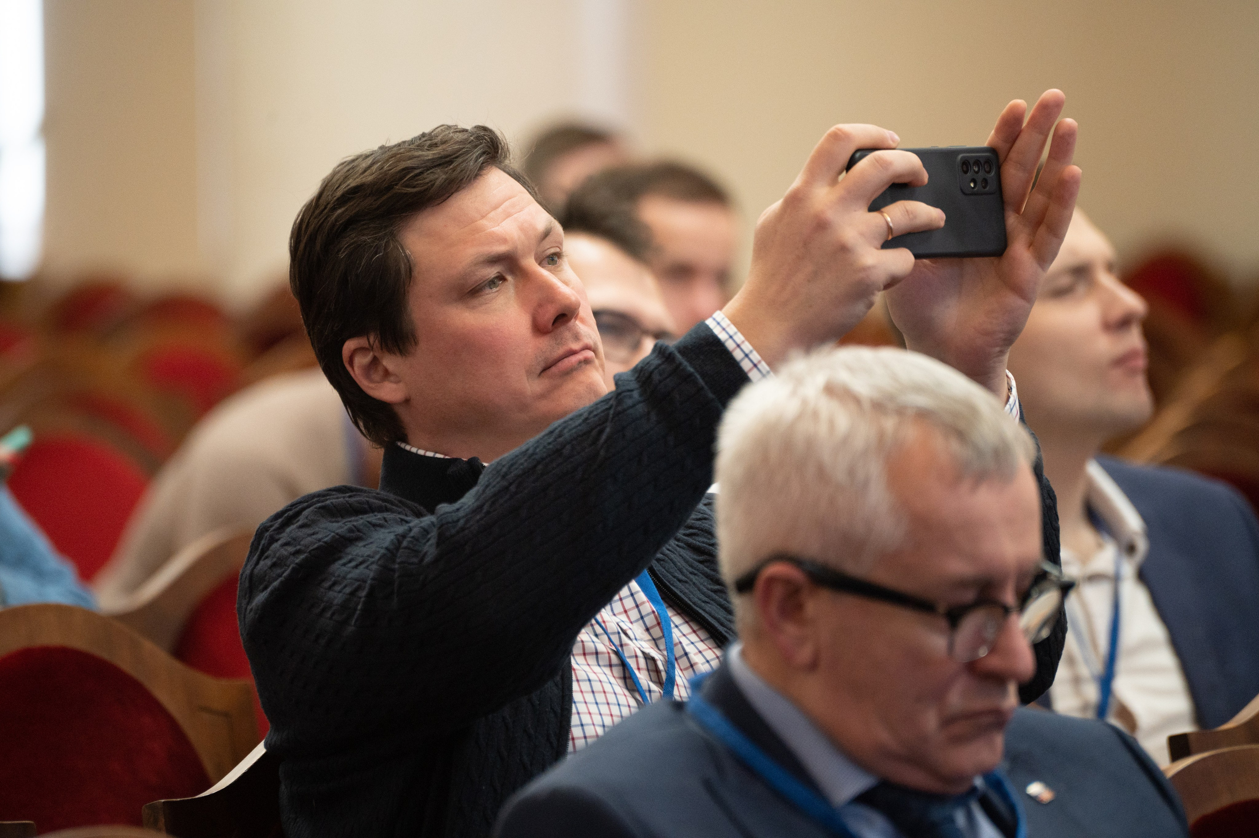 РАВИФОРУМ по ВИЭ и электротранспорту в МЭИ. Фотограф Мария