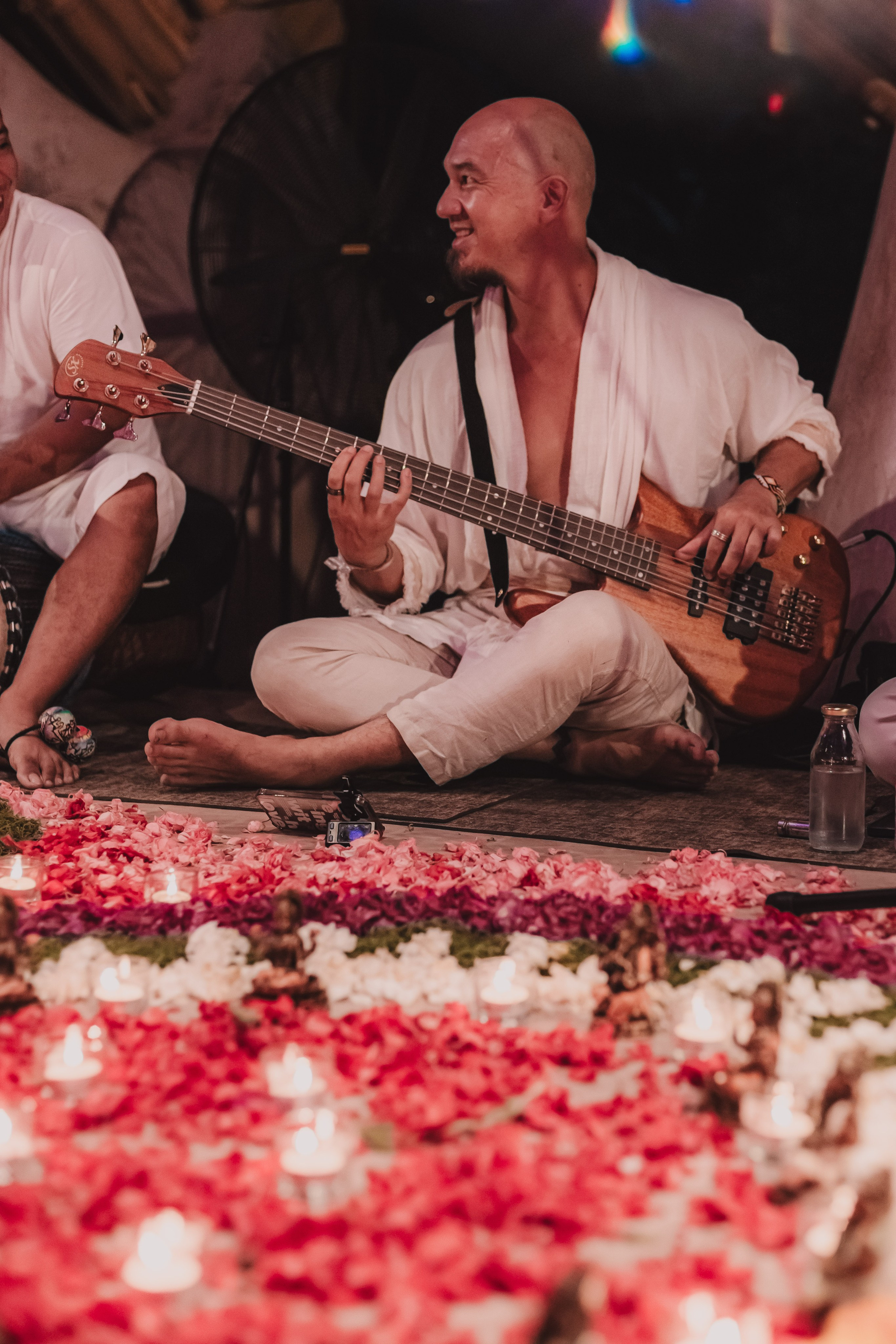 Bhakti Bliss kirtan at Alchemy. Mariam Bagdasaryan